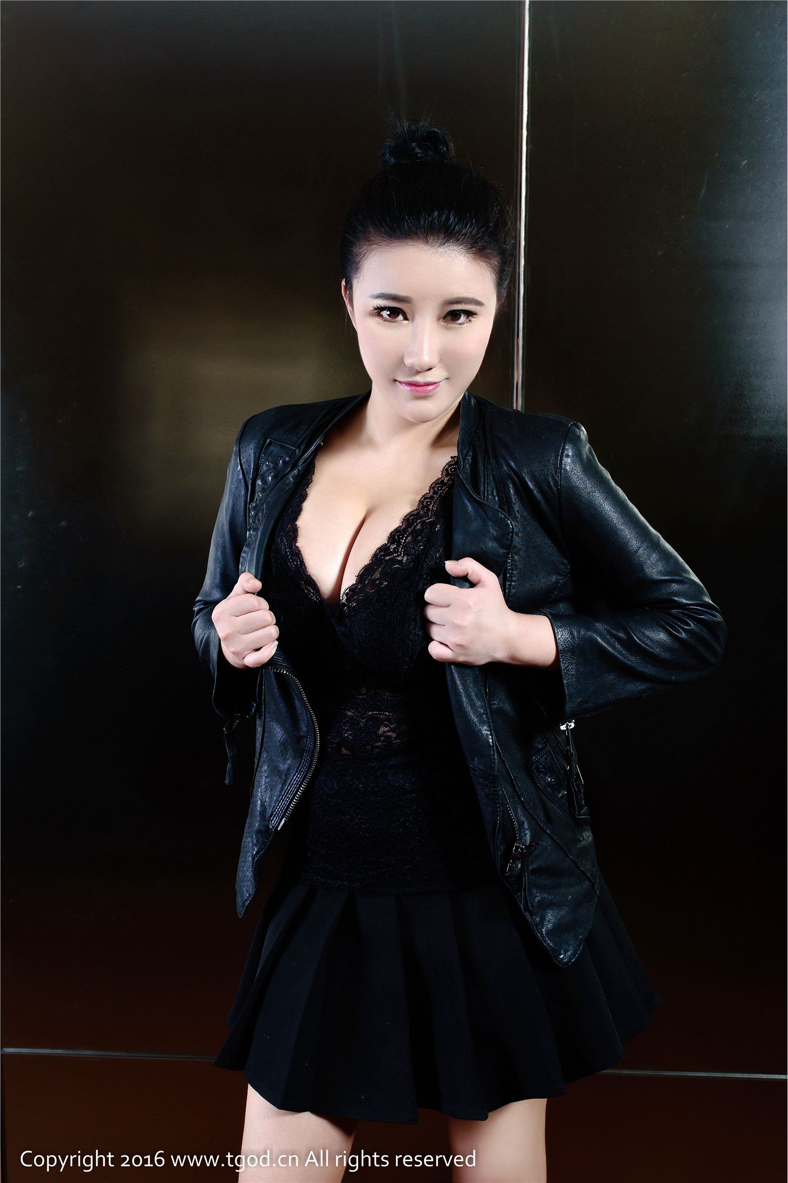 [TGOD推女神]2016.05.07 香港小紫藤kristalivy