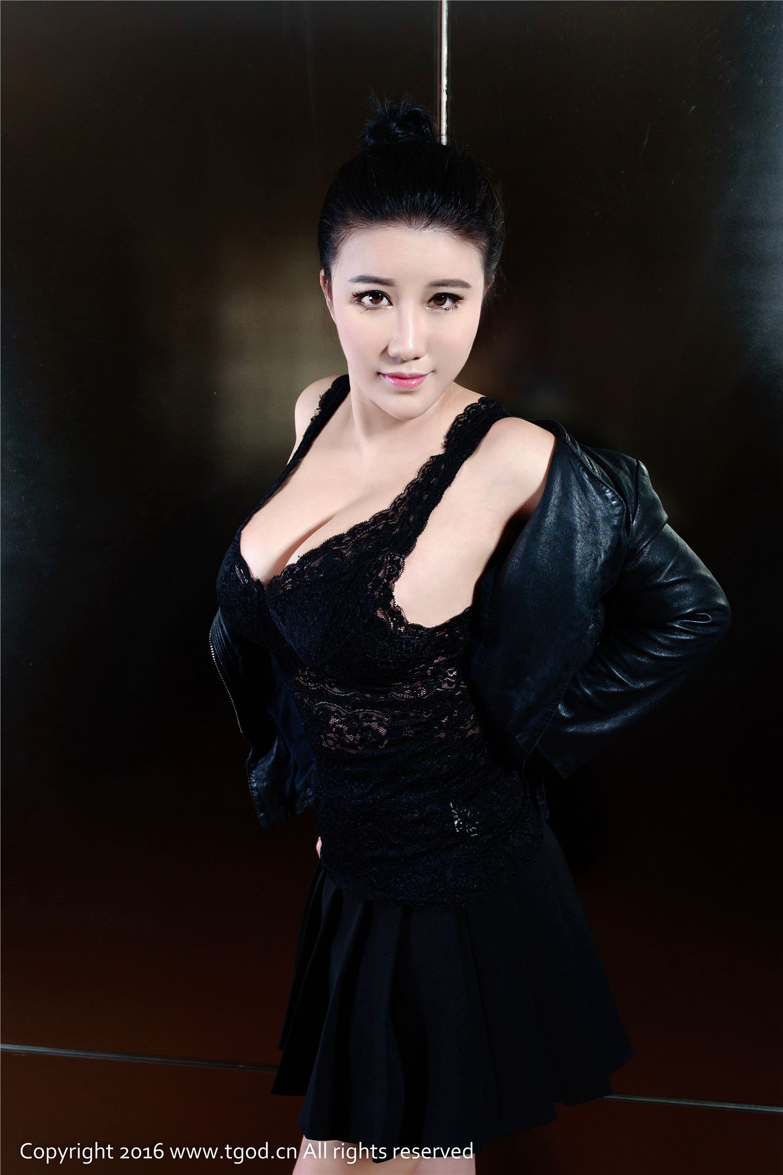 [TGOD推女神]2016.05.07 香港小紫藤kristalivy