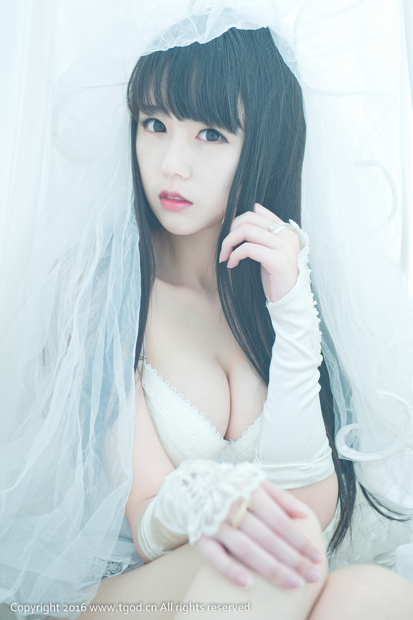 [TGOD推女神] 2016.05.31 伊伊Eva 童颜巨乳的儿童节