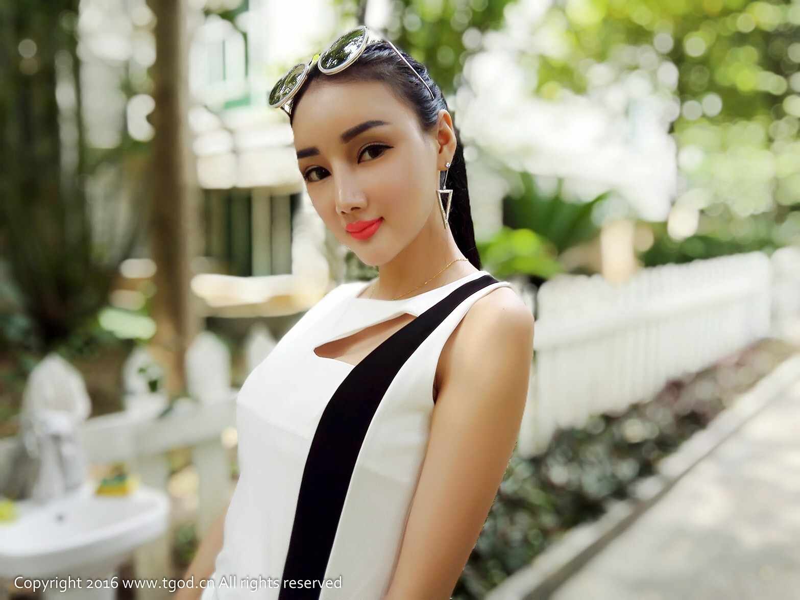 [TGOD推女神] 2016.06.02 婕西儿jessie 古兜温泉旅拍 第一刊