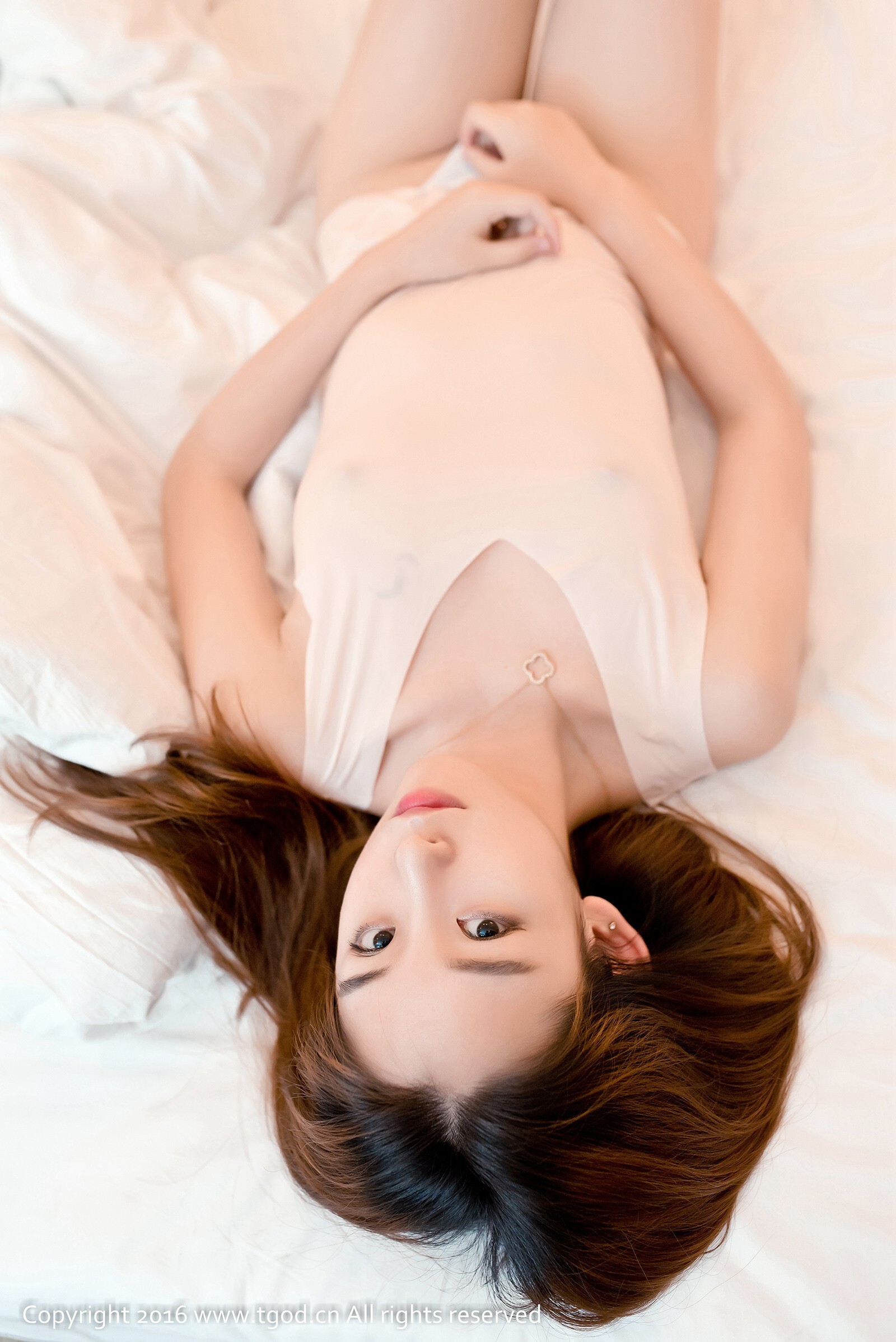 [TGOD推女神] 2016.06.04 梓萱Crystal 宜昌旅拍（私人订制）