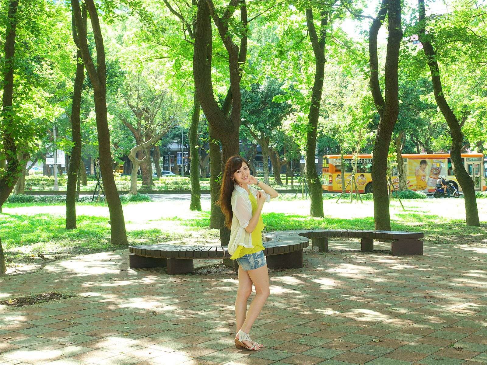 台湾助理主持 - 村村