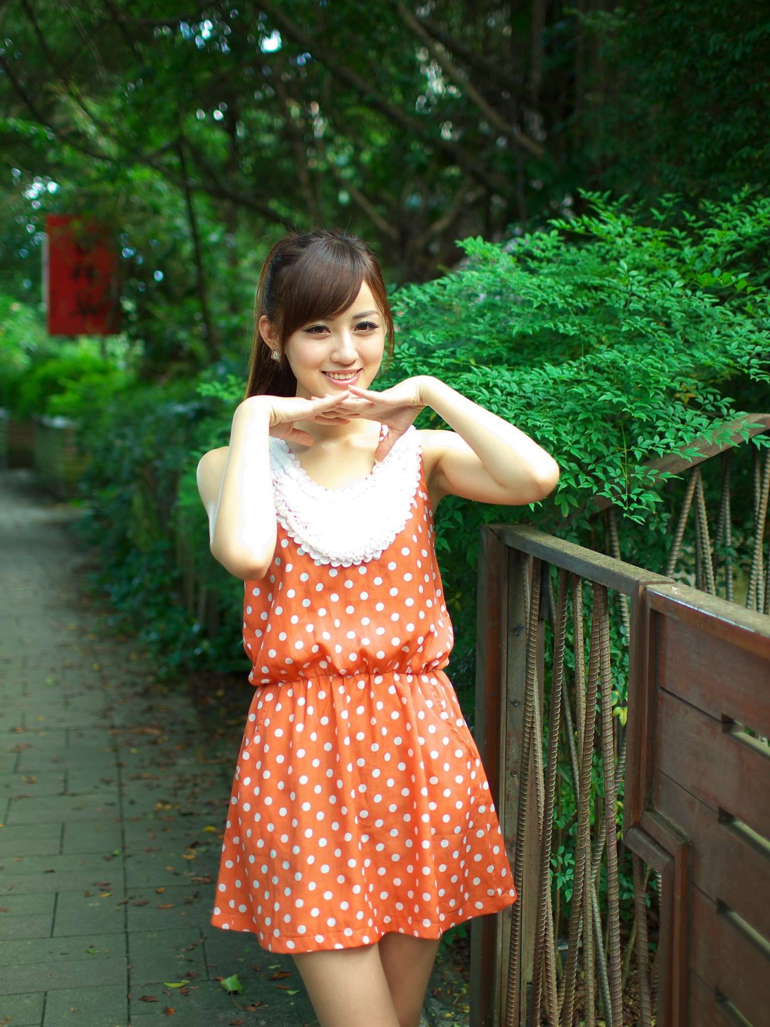 台湾助理主持 - 村村