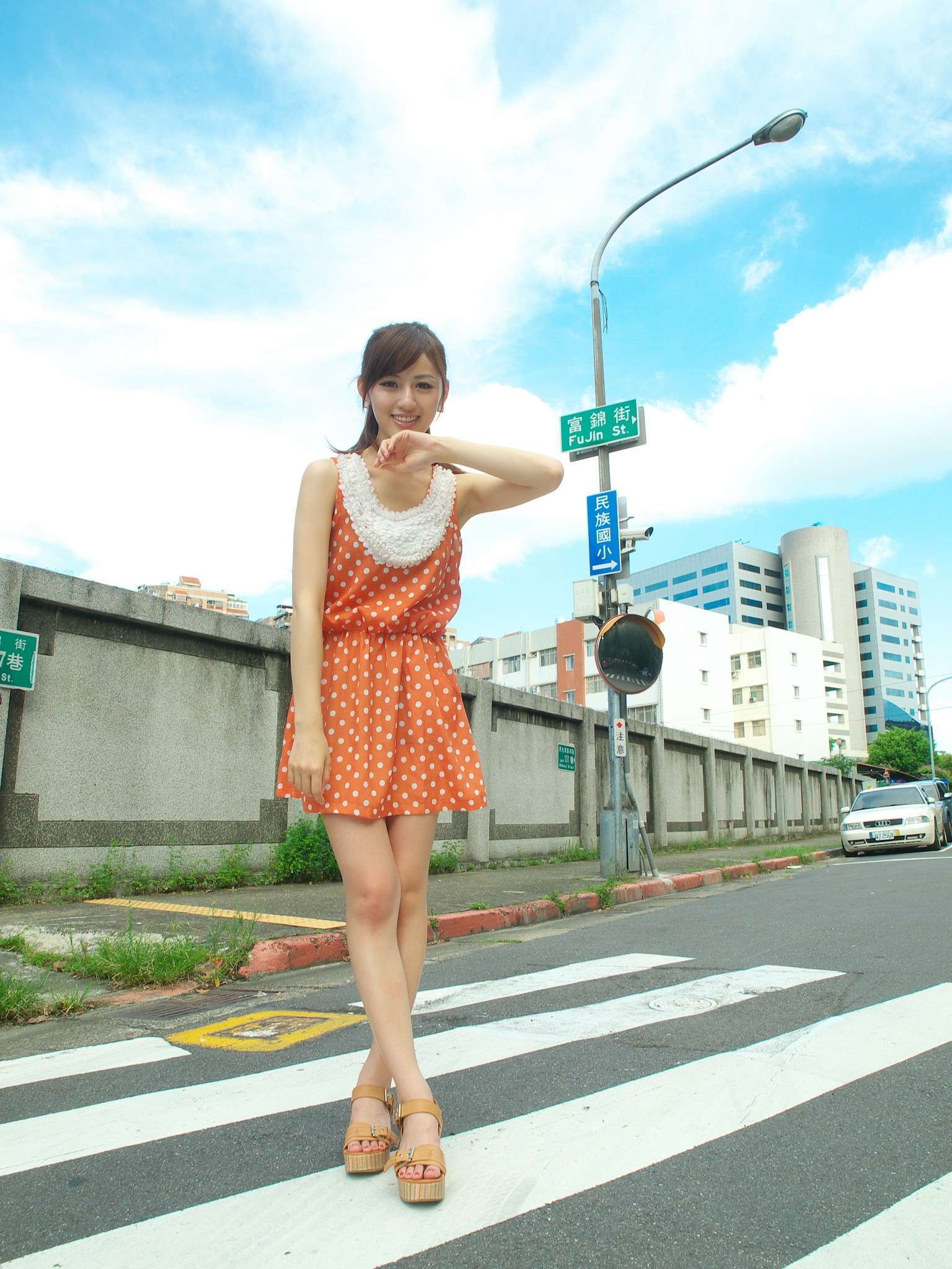 台湾助理主持 - 村村