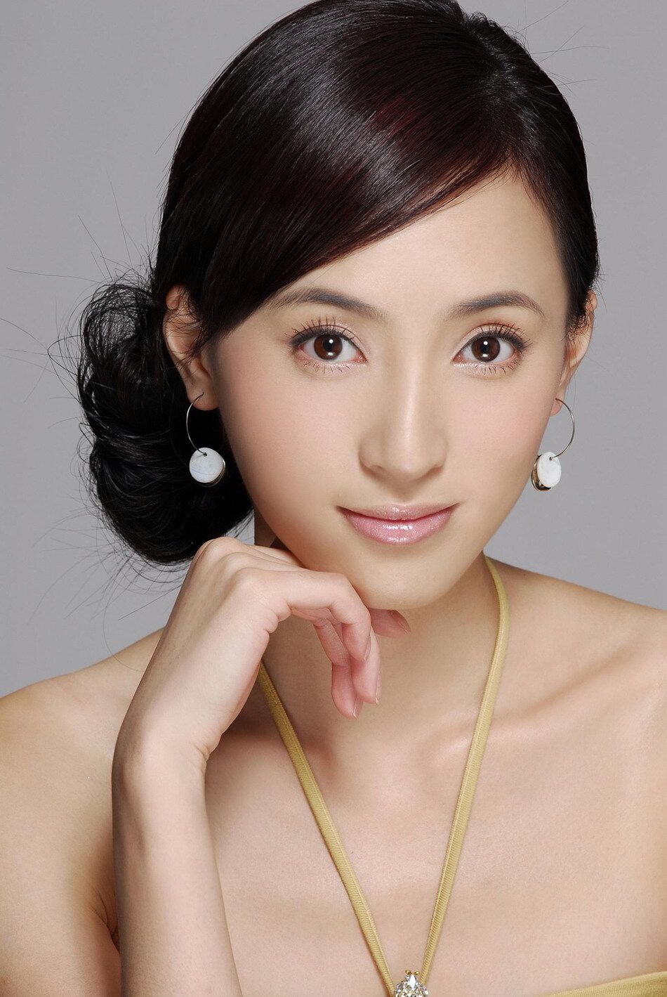 从传统走向狂野性感之路的黄小戈