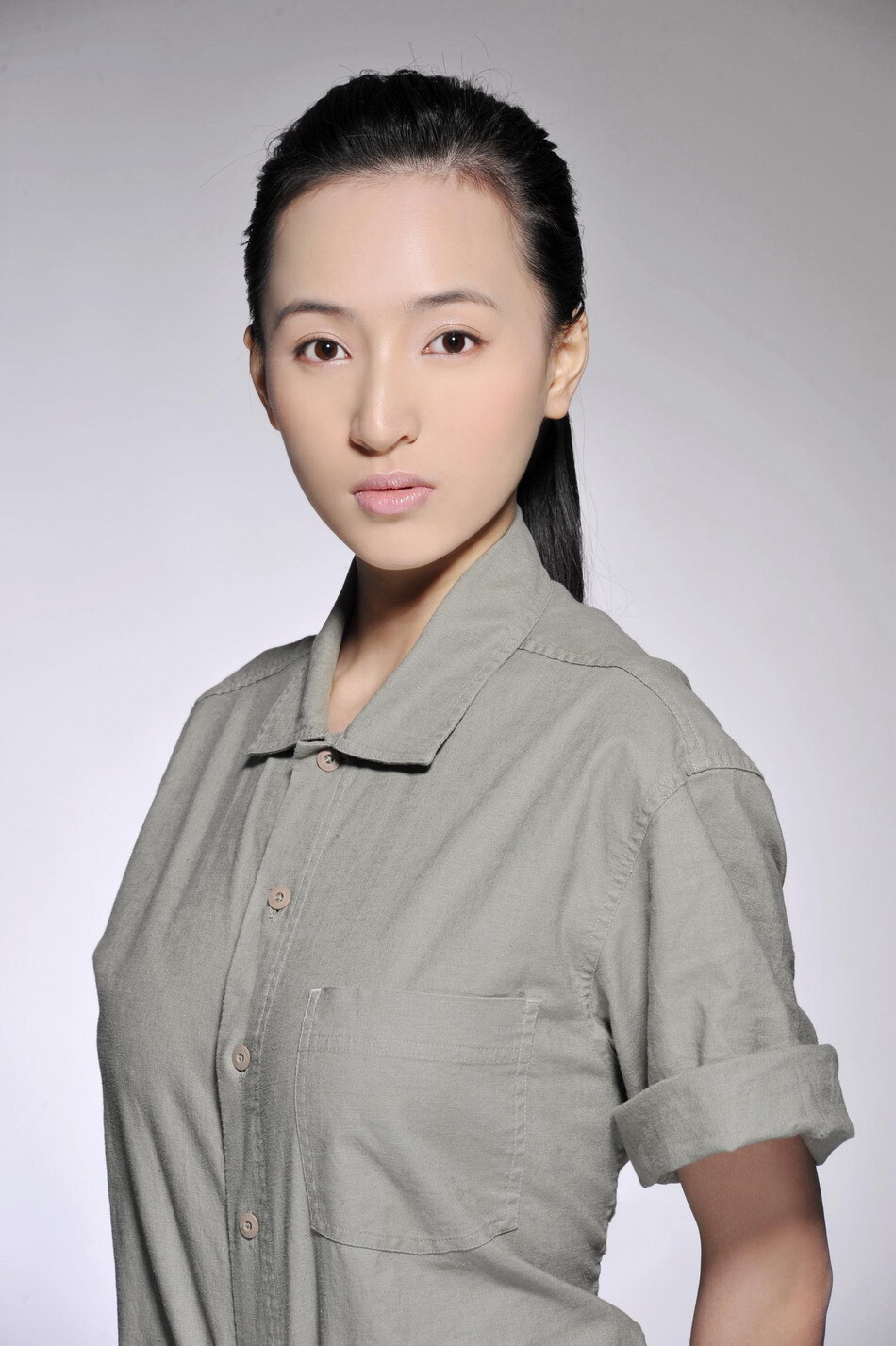 从传统走向狂野性感之路的黄小戈