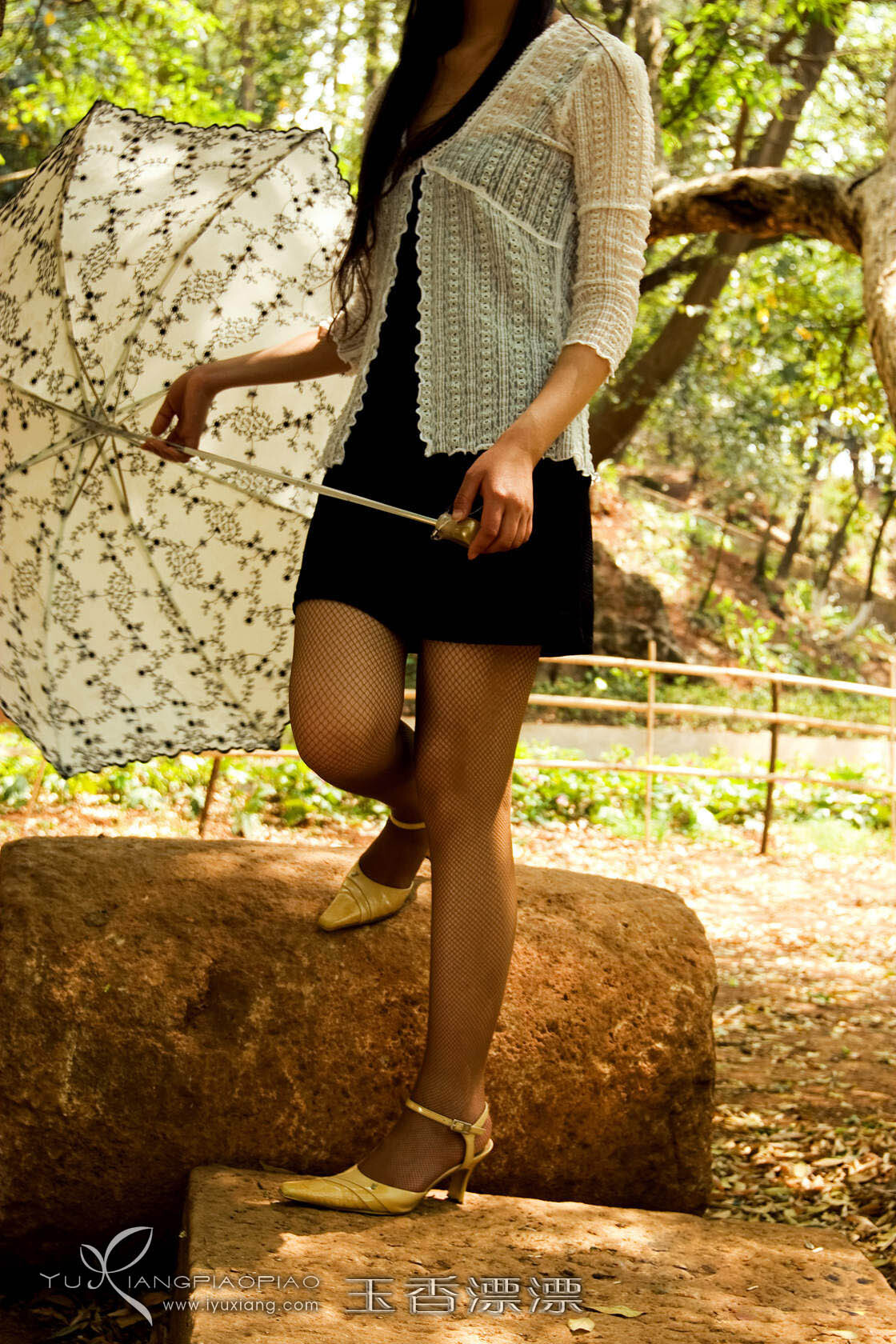 [玉香漂漂]外景生活写真