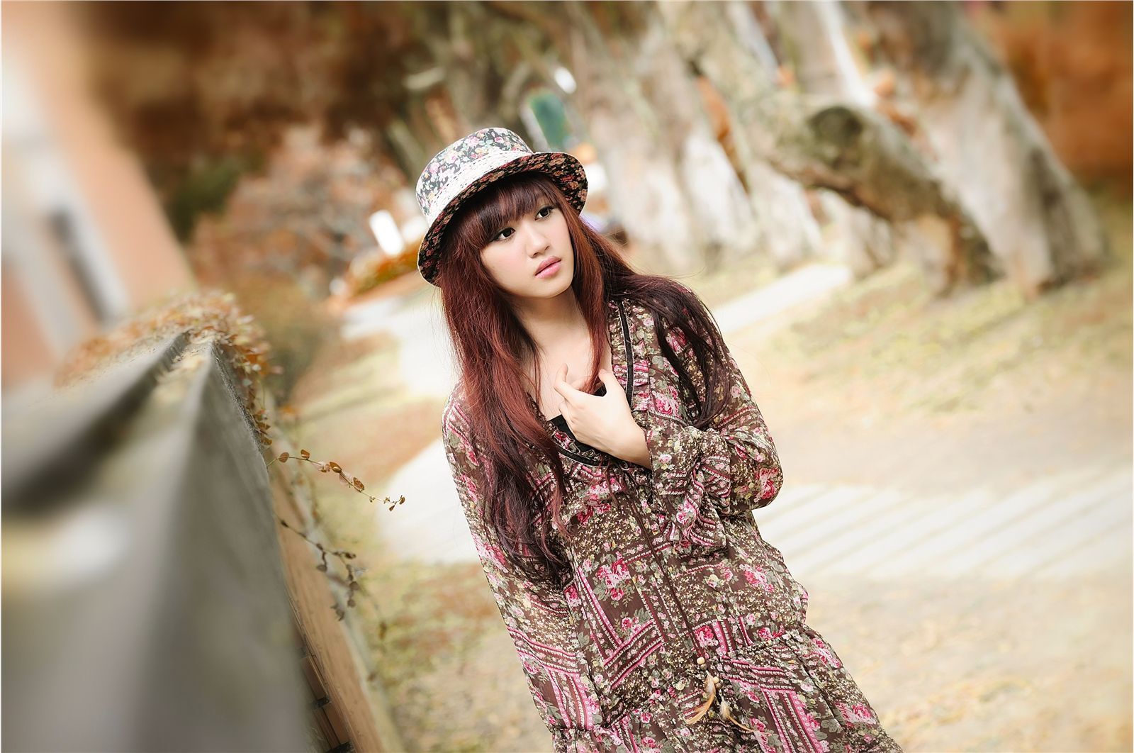 台湾清纯美女-Sylvia小雅 复古式外拍