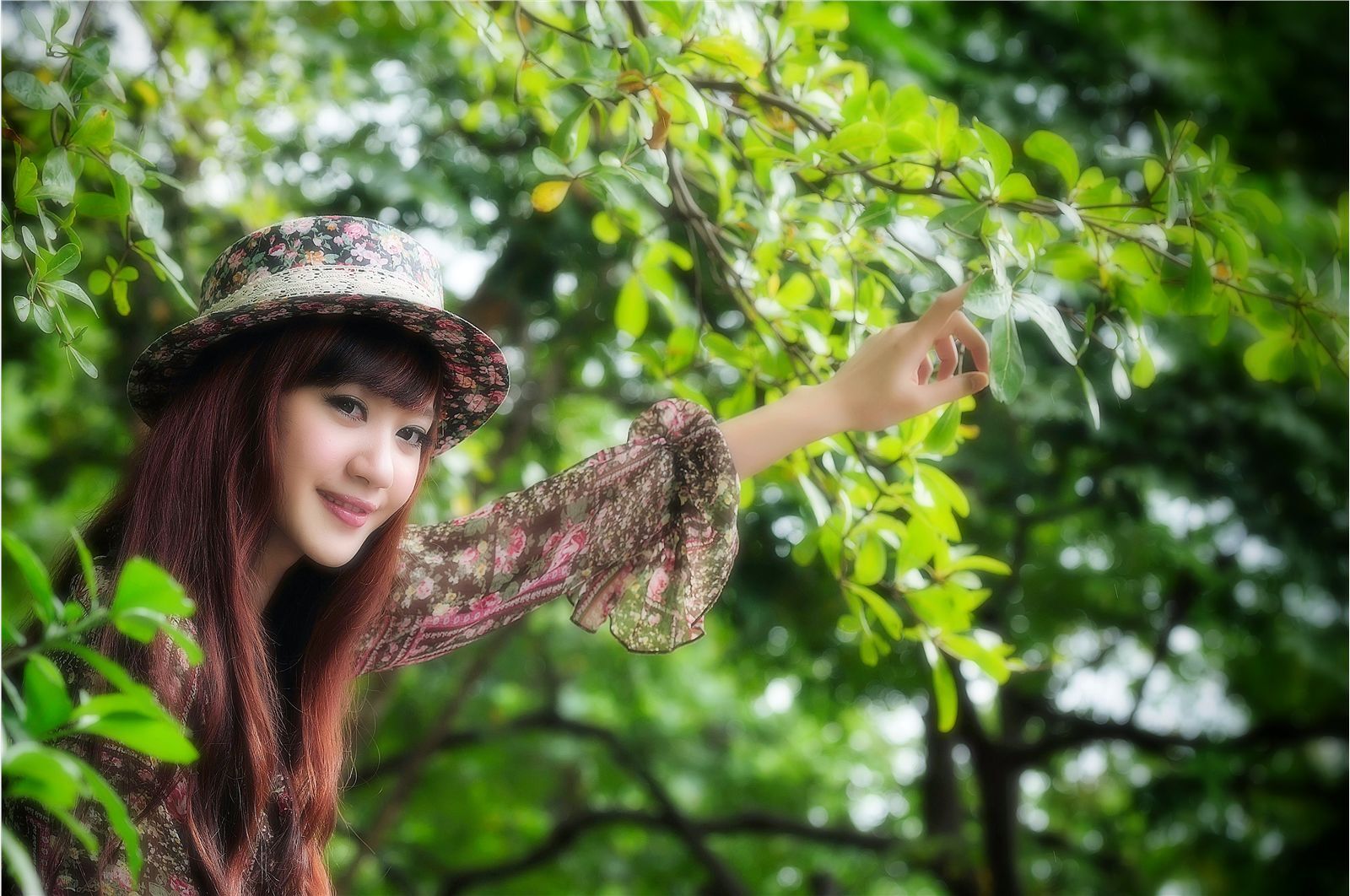 台湾清纯美女-Sylvia小雅 复古式外拍