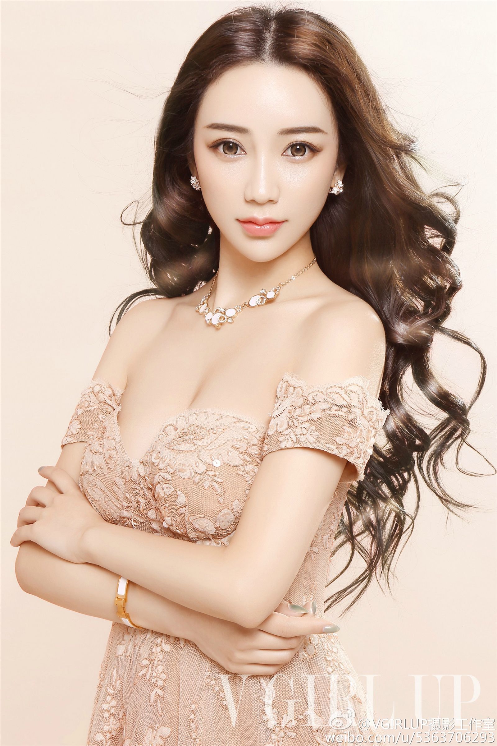 VGIRLUP摄影工作室 性感比尼美女