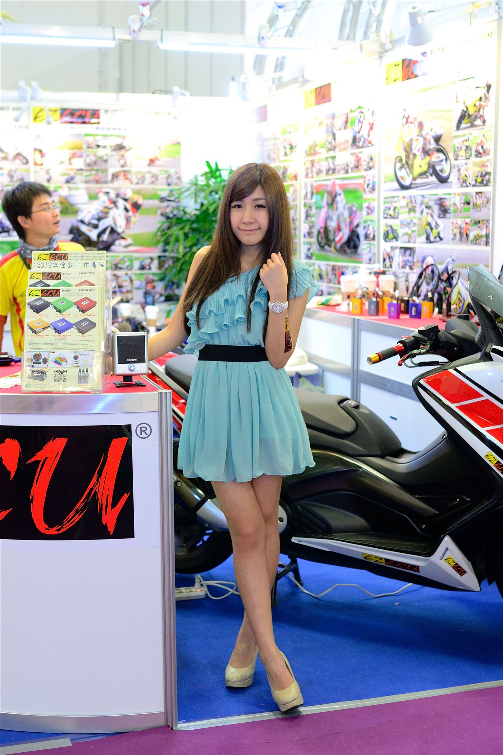 台北数位电器大展 多位Beautyleg女神