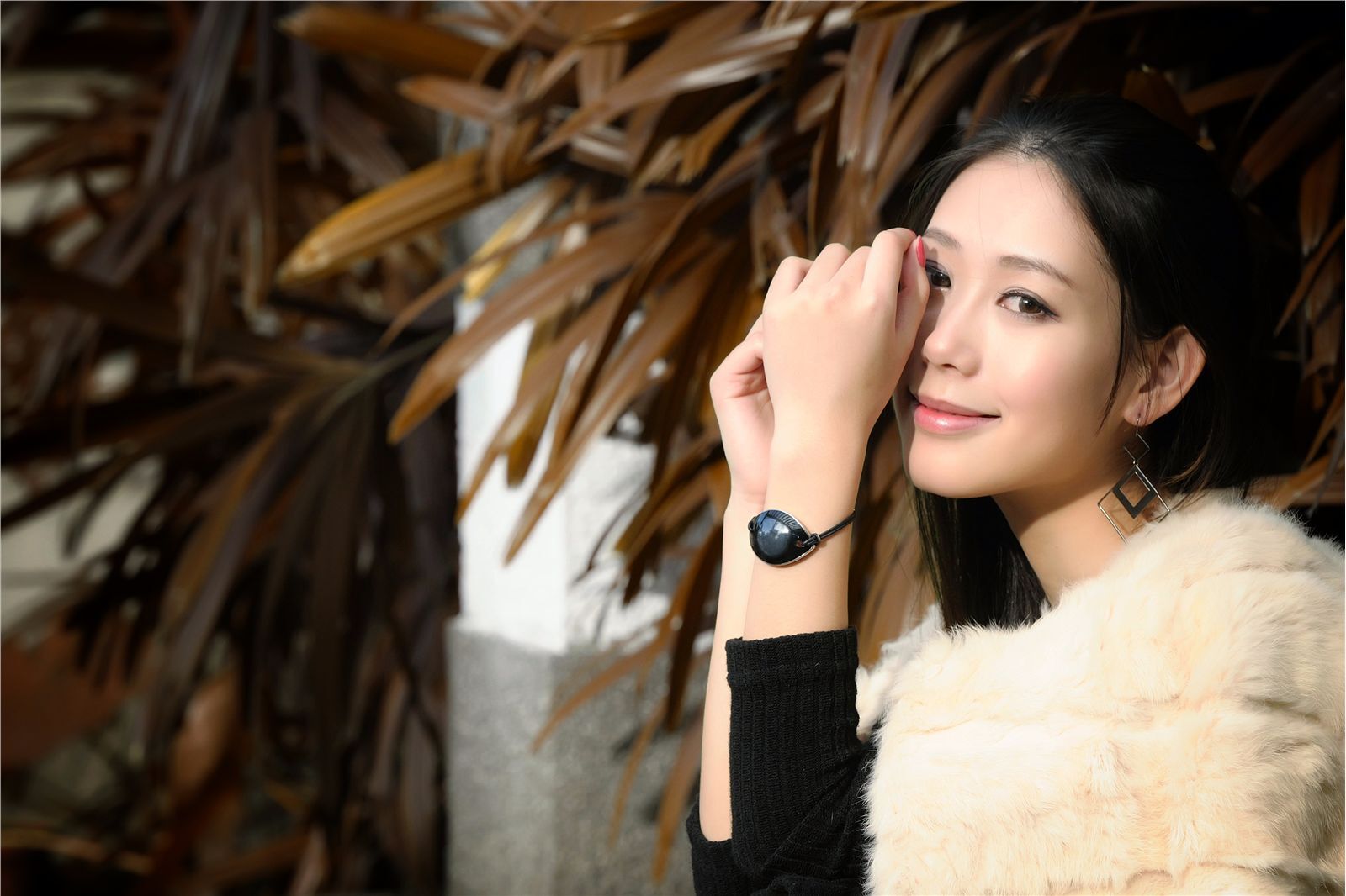 台湾气质美女佳贝儿唯美时尚外拍