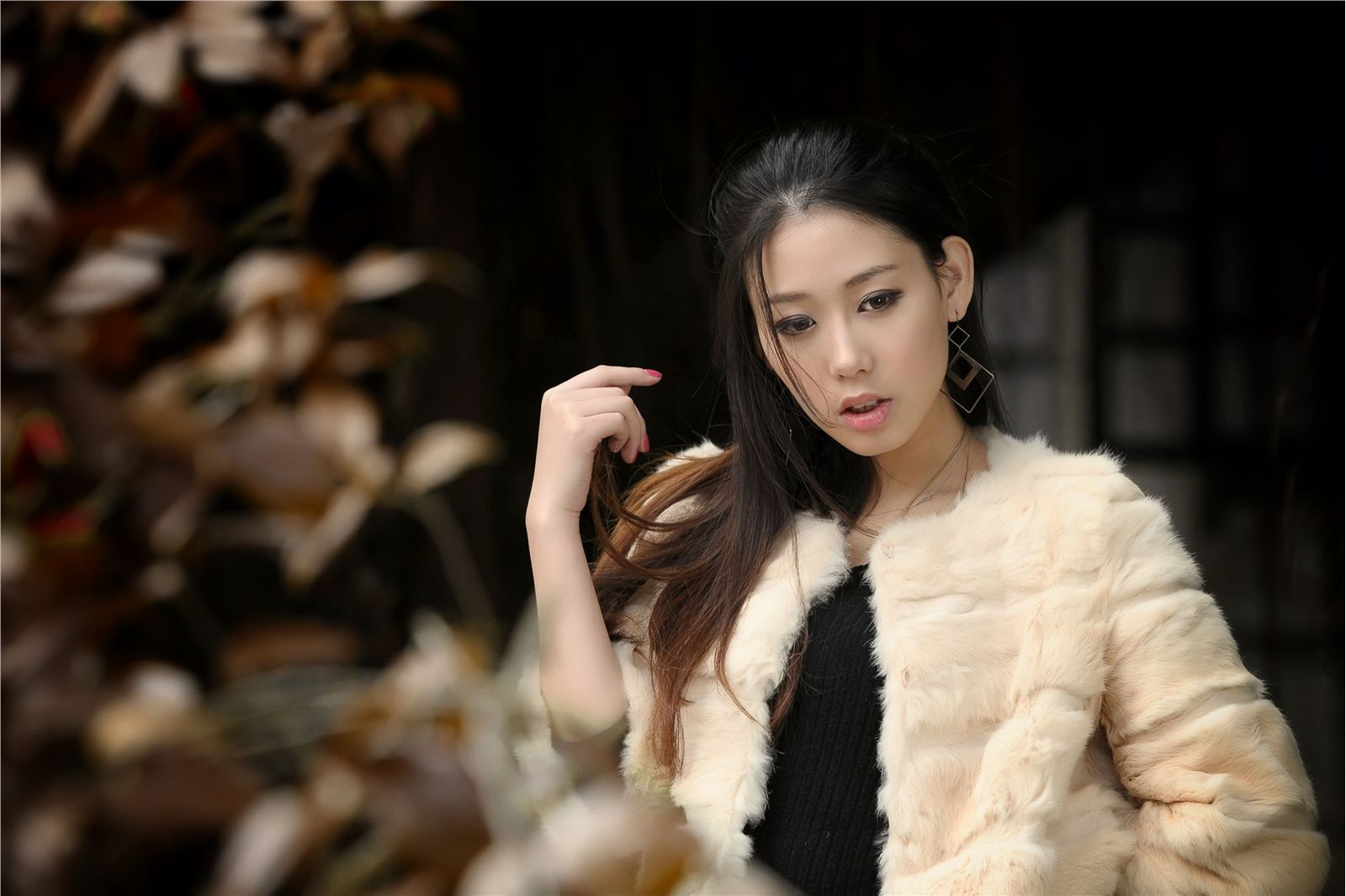 台湾气质美女佳贝儿唯美时尚外拍