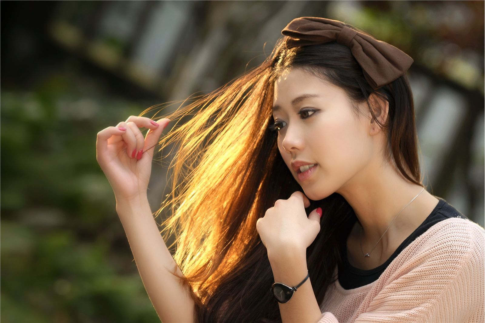 台湾气质美女佳贝儿唯美时尚外拍