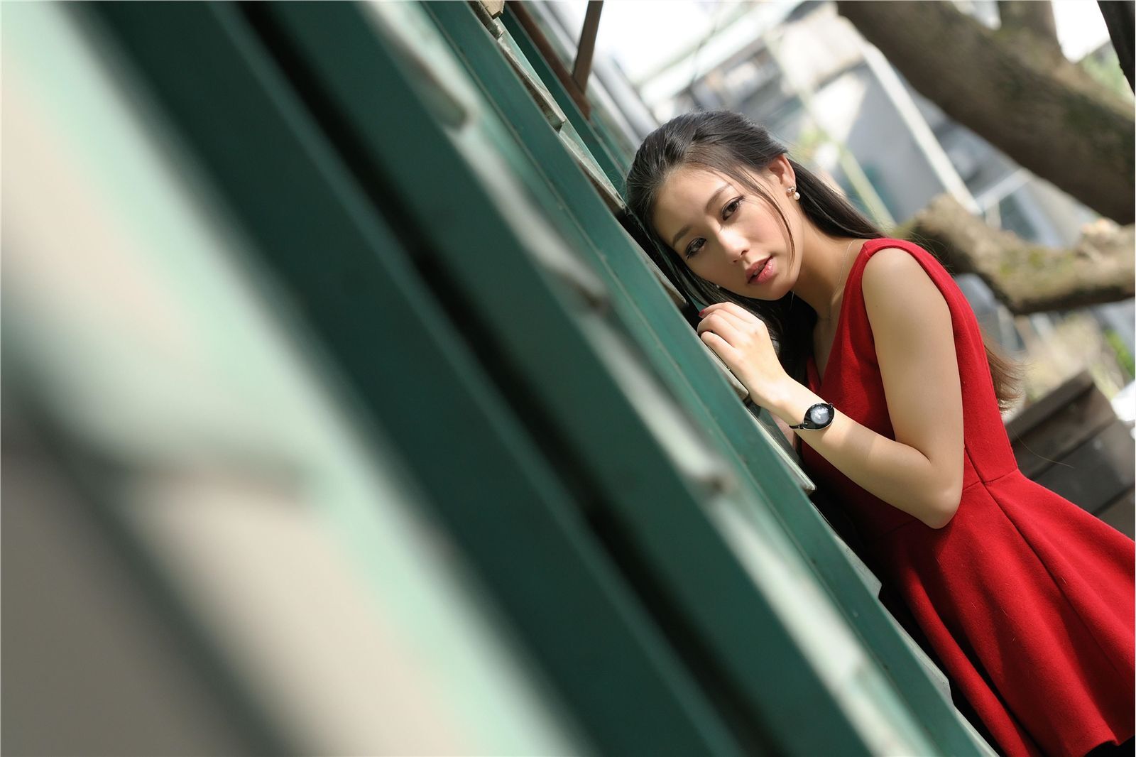 台湾气质美女佳贝儿唯美时尚外拍