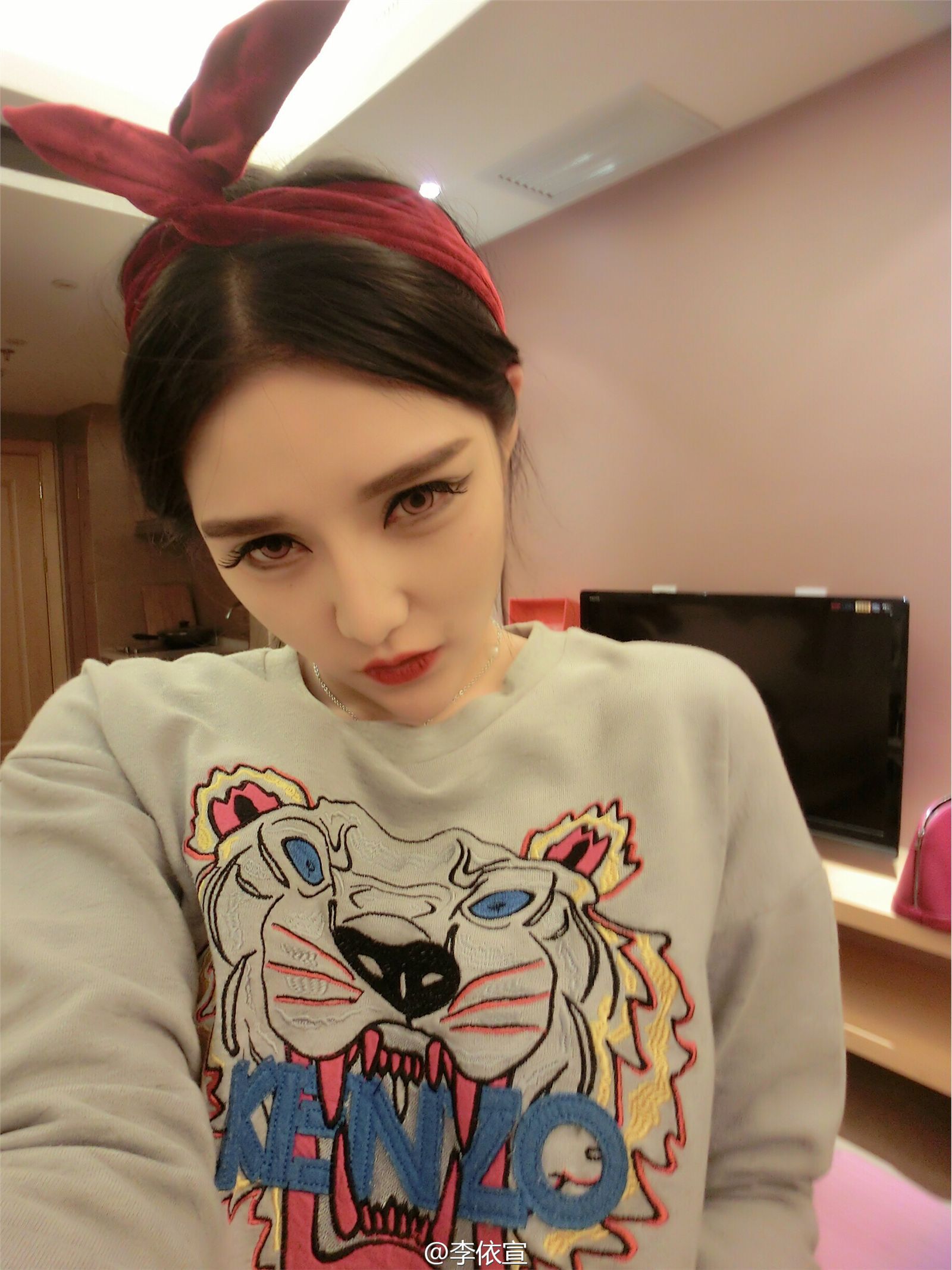 李依宣 泄露漏鲍美图