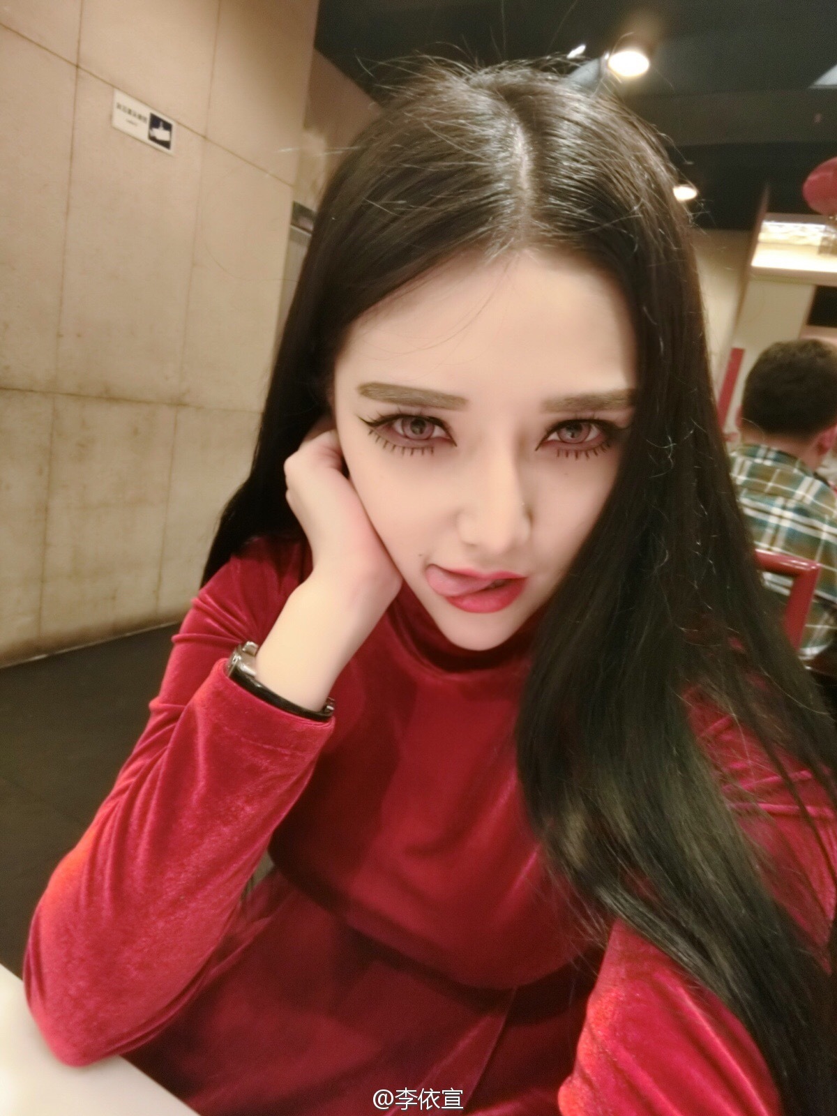 李依宣 泄露漏鲍美图