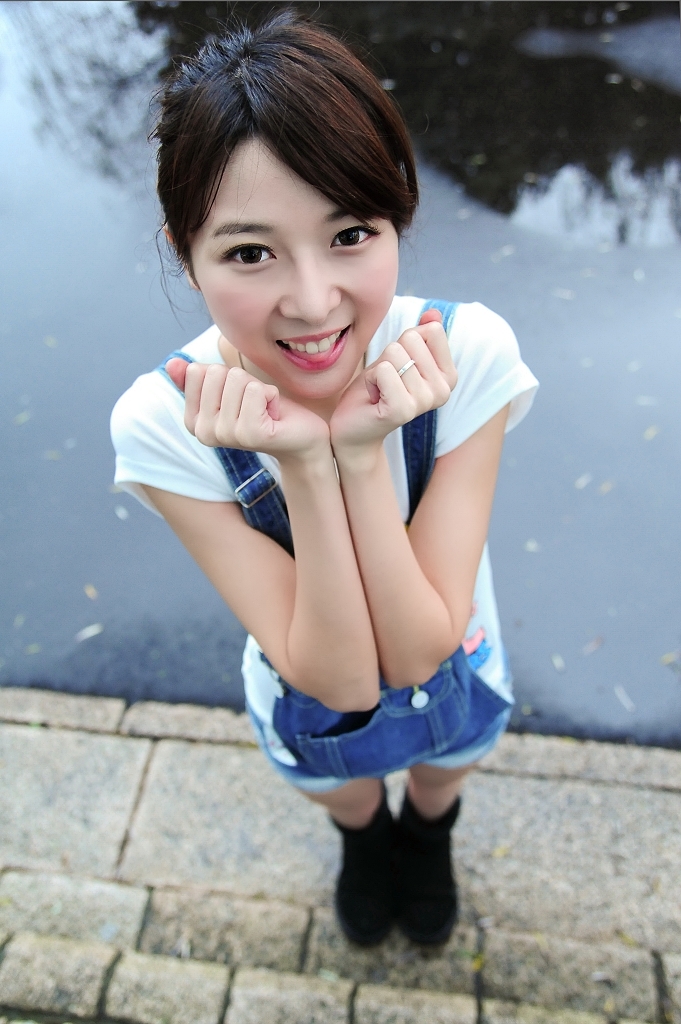 台湾清纯美女萌萌-自來水博物館