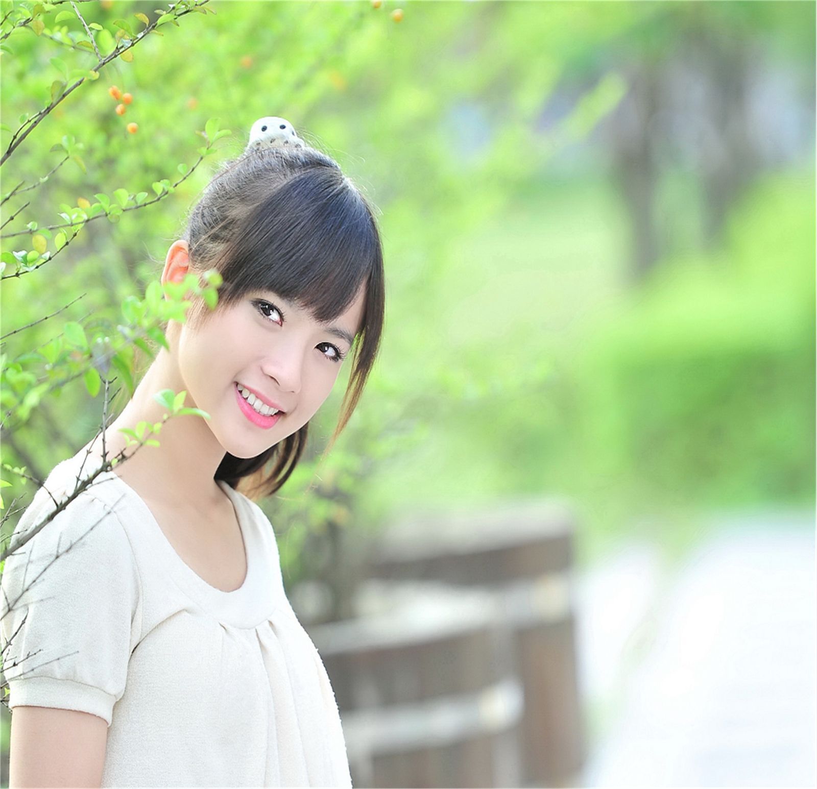 台湾清纯美女-咪莎 逸仙公园外拍