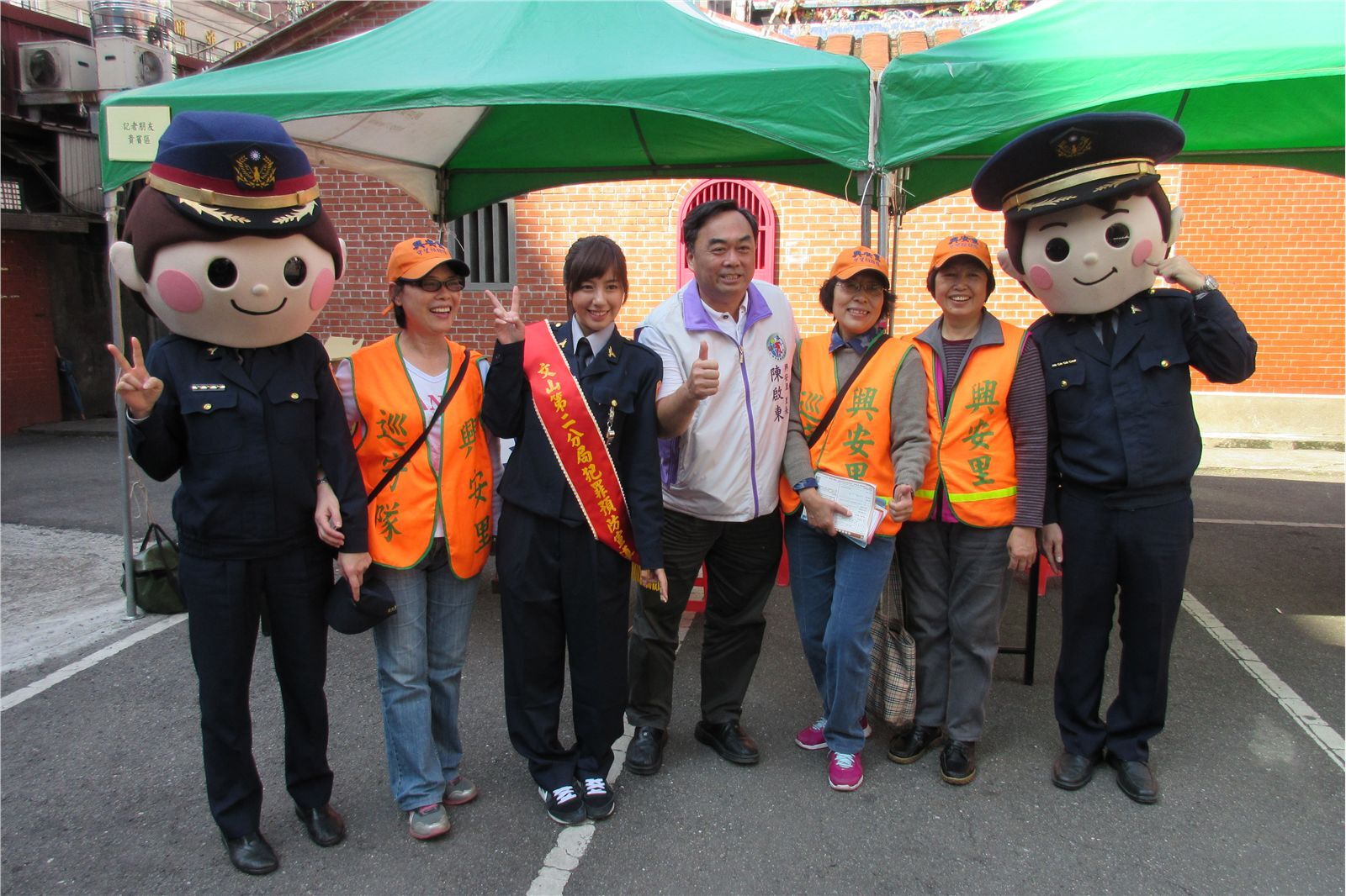 台湾美女NONO辜莞允(尖叫妹)警局反诈骗宣导