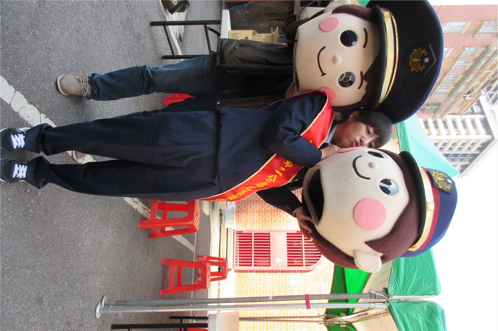 台湾美女NONO辜莞允(尖叫妹)警局反诈骗宣导