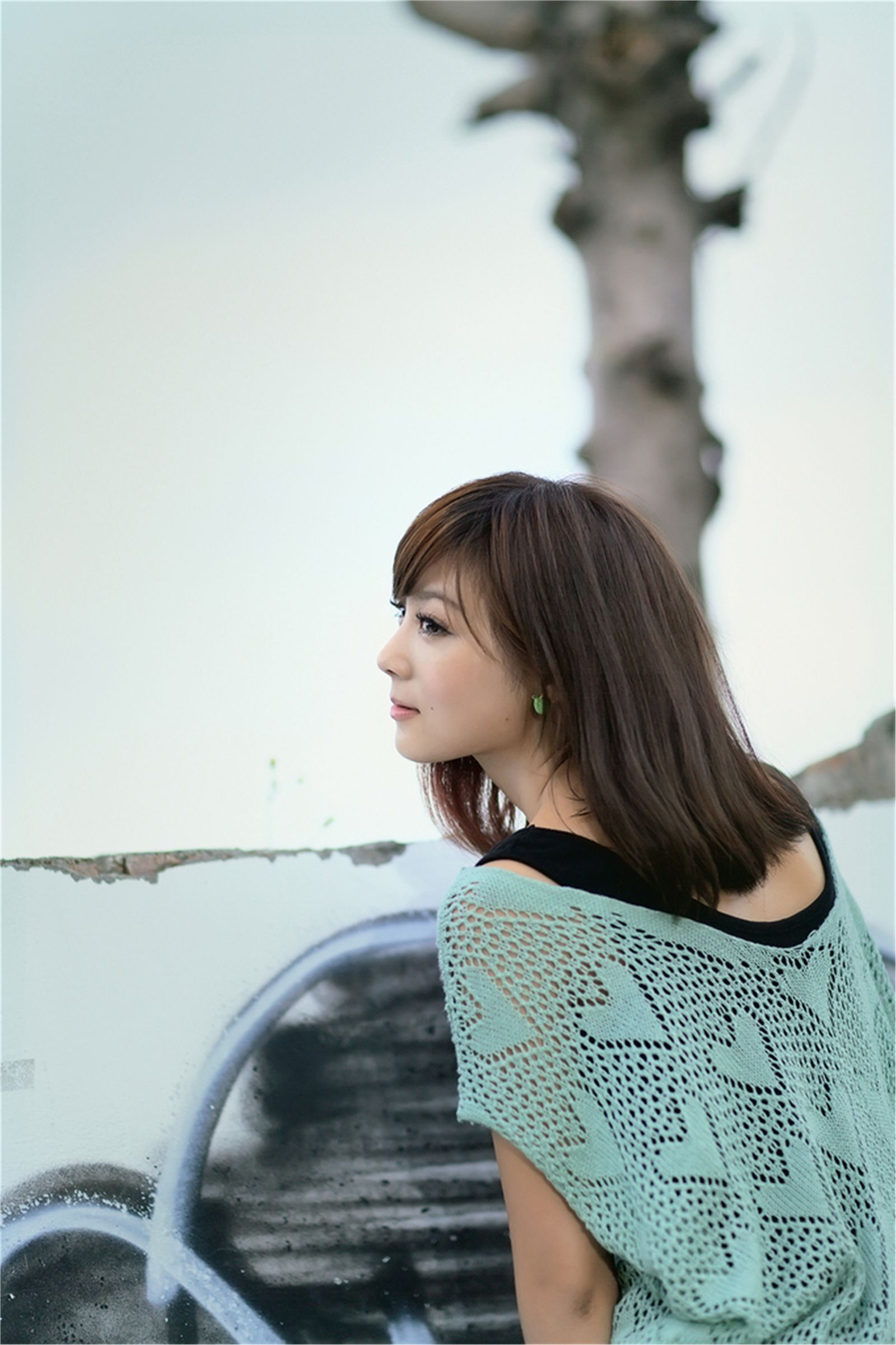 台湾清纯美女Patty 居安新村外拍