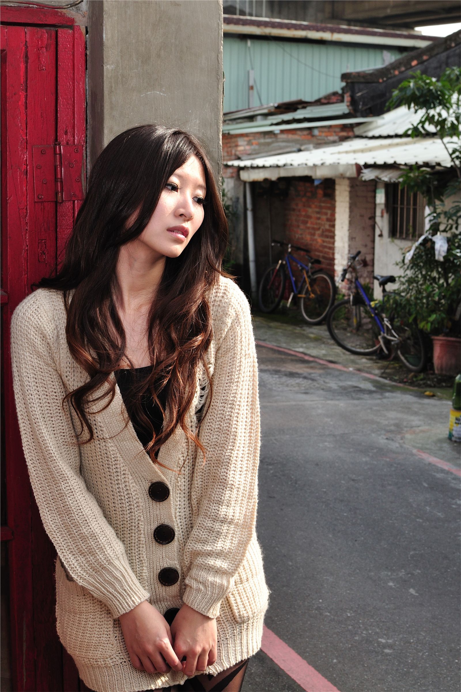 台湾清纯美女 Pink 永春街外拍写真