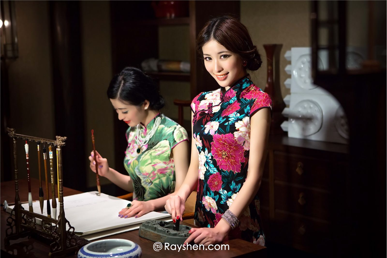 睿奢文化美女套图