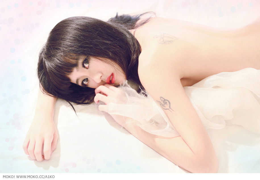 性感美女滕菲菲 独家私房照大放送 极品漏啊