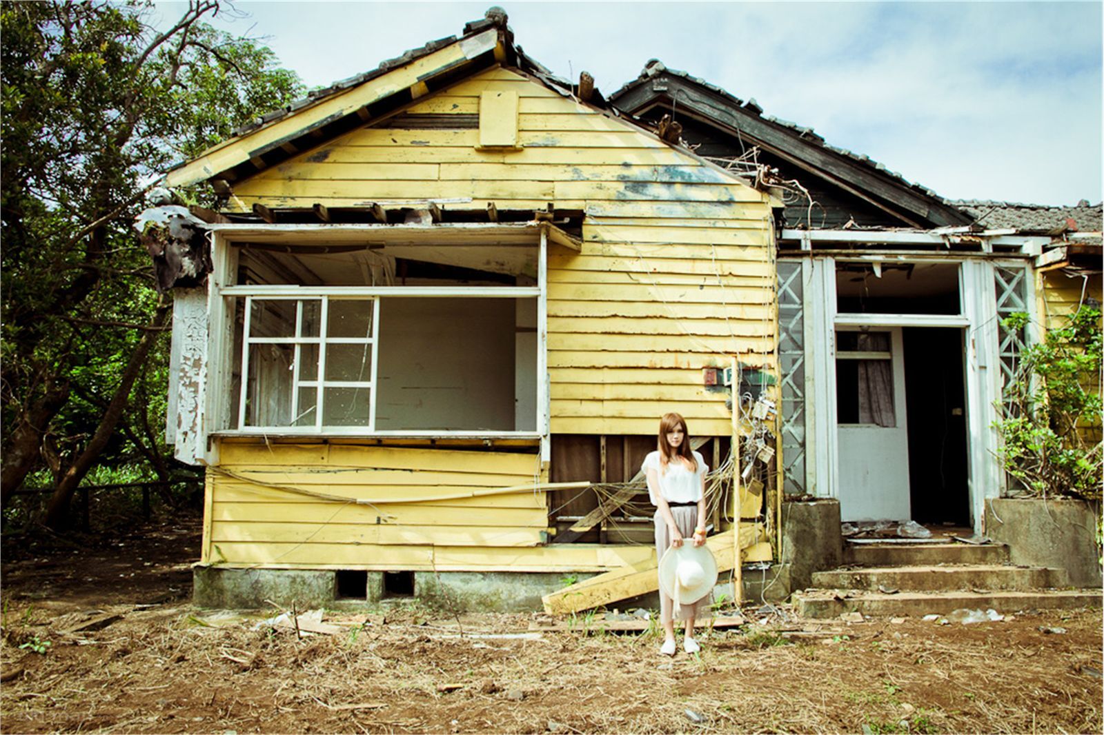 台湾清纯美女維妮 美军宿舍随拍
