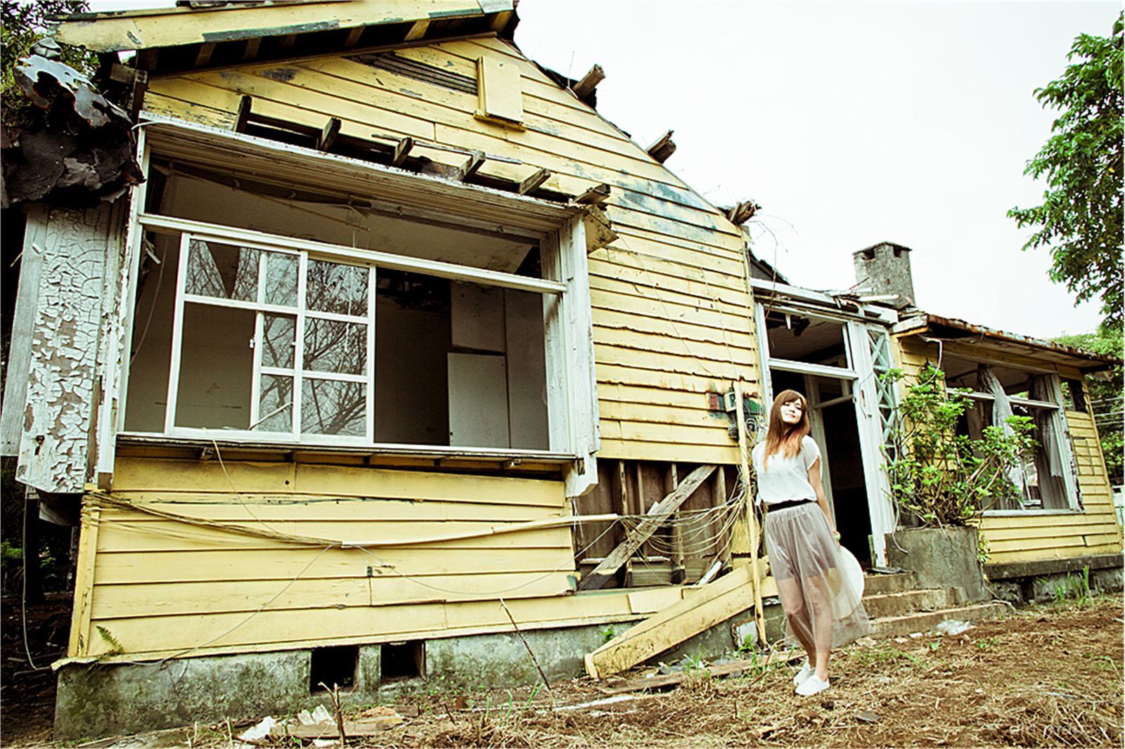 台湾清纯美女維妮 美军宿舍随拍