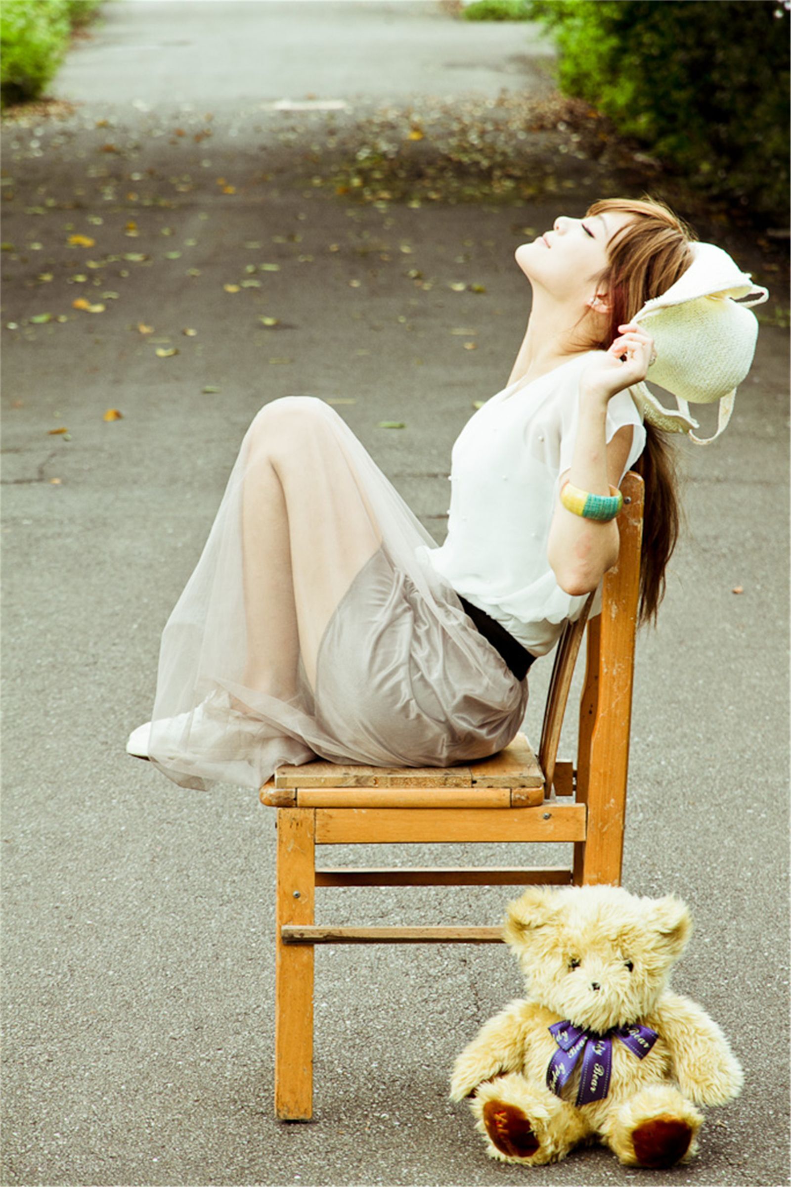 台湾清纯美女維妮 美军宿舍随拍