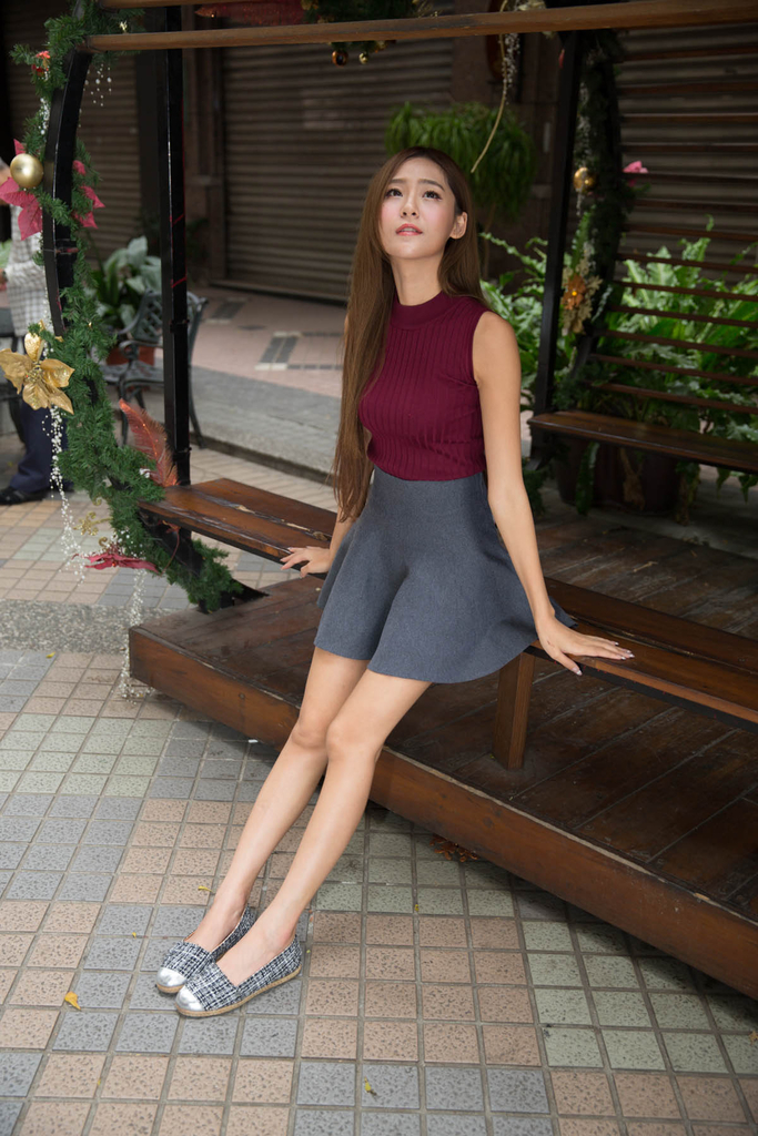 Beautyleg女神-小雪 Winnie 精明一街聚奎居外拍