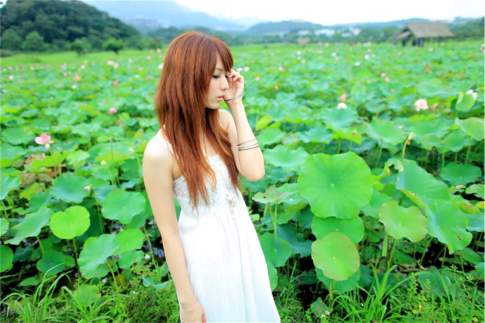 台湾清纯美女小静农场初夏田园风光写真