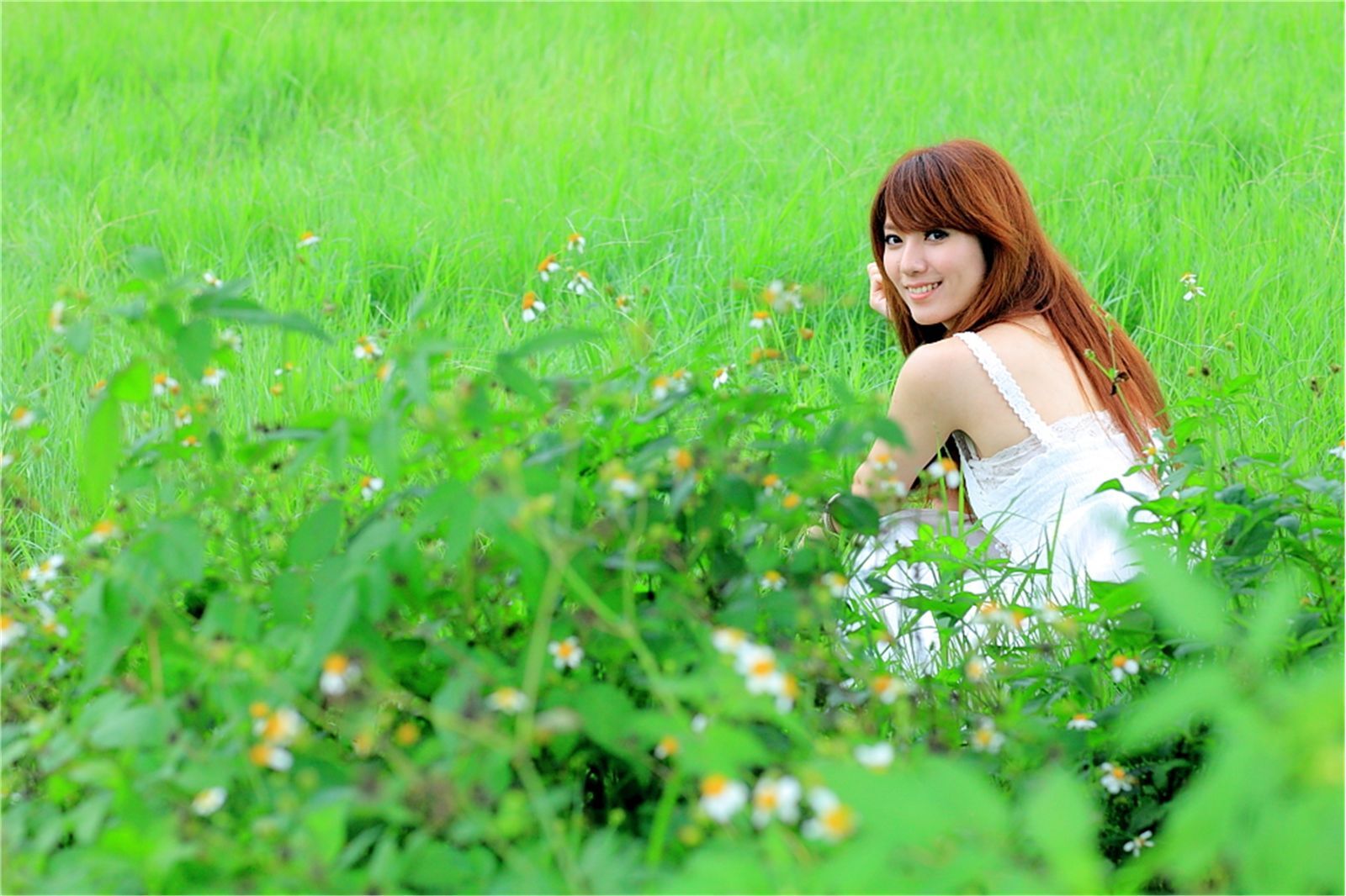 台湾清纯美女小静农场初夏田园风光写真