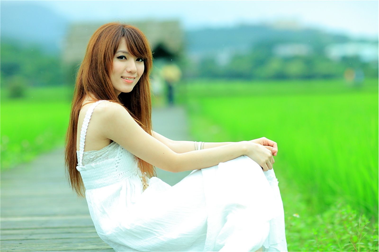 台湾清纯美女小静农场初夏田园风光写真