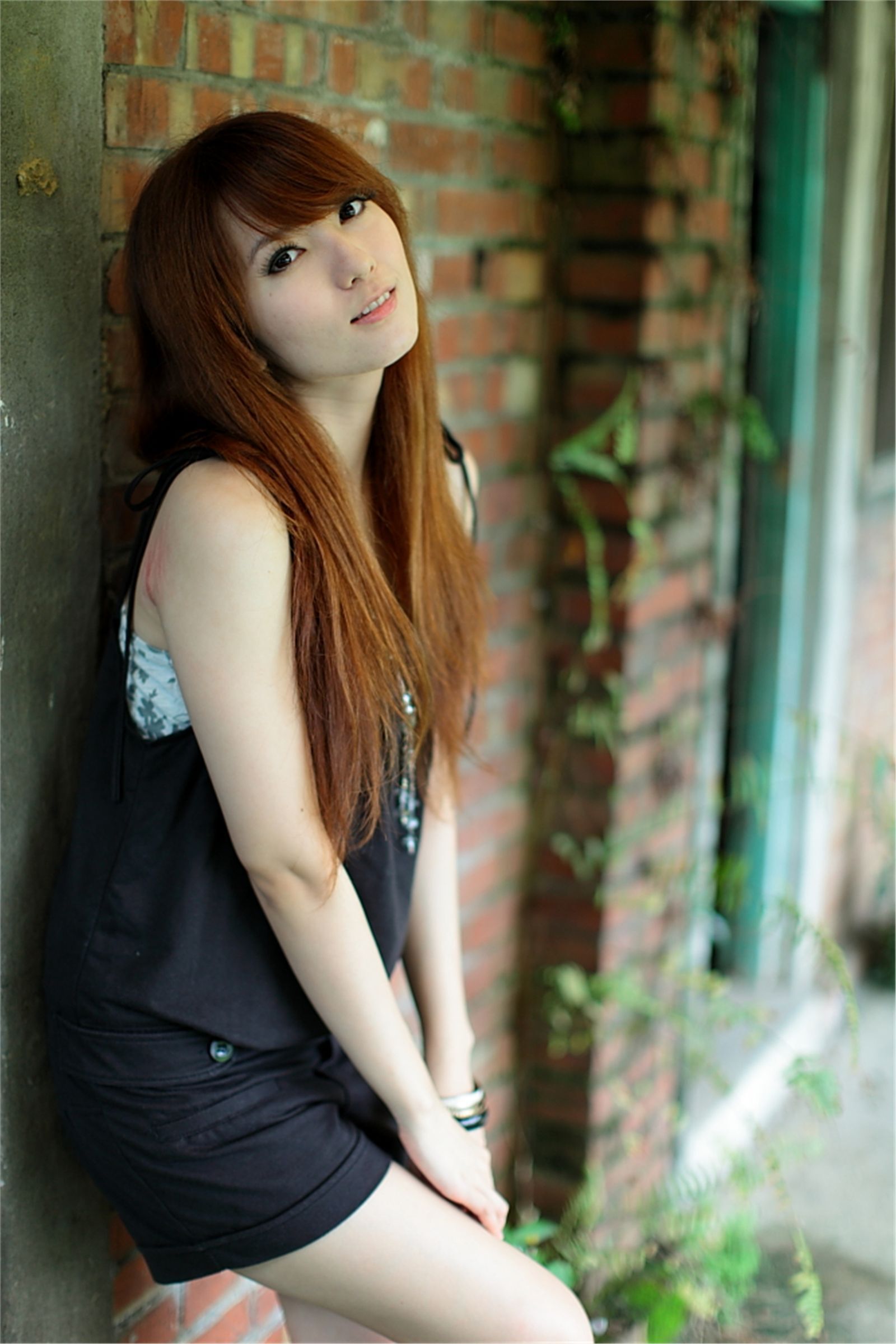 台湾清纯美女小静农场初夏田园风光写真