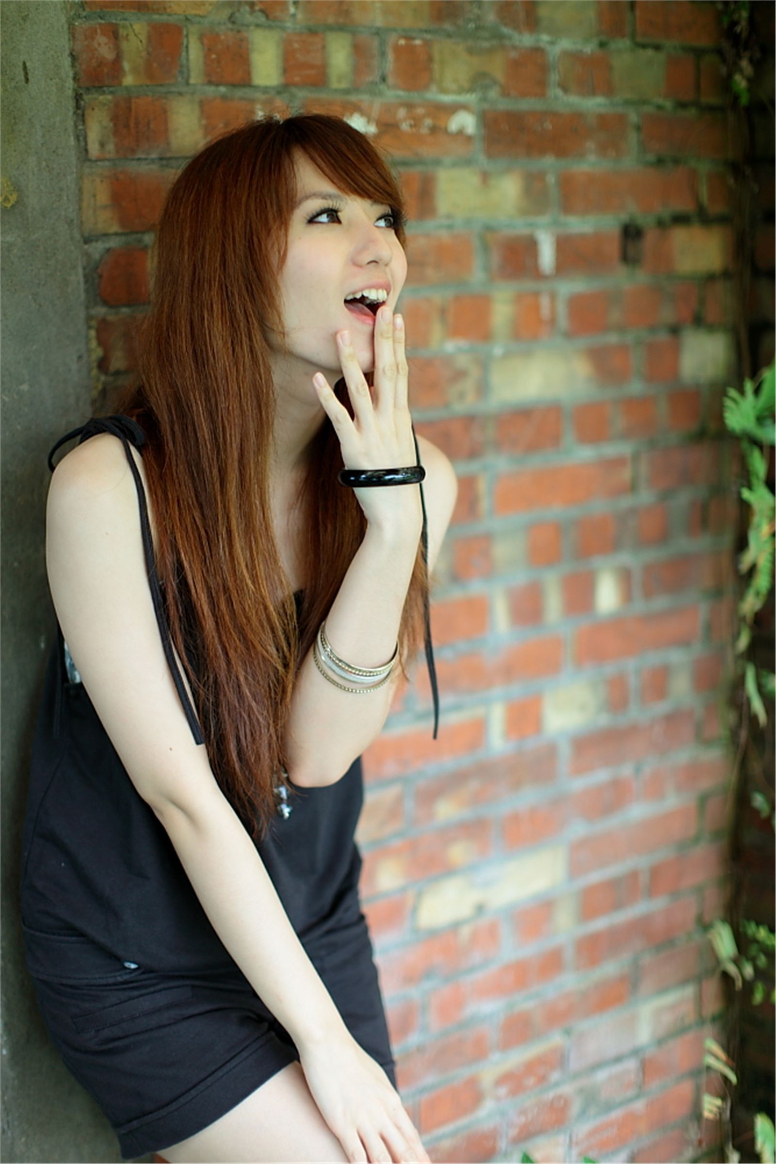 台湾清纯美女小静农场初夏田园风光写真