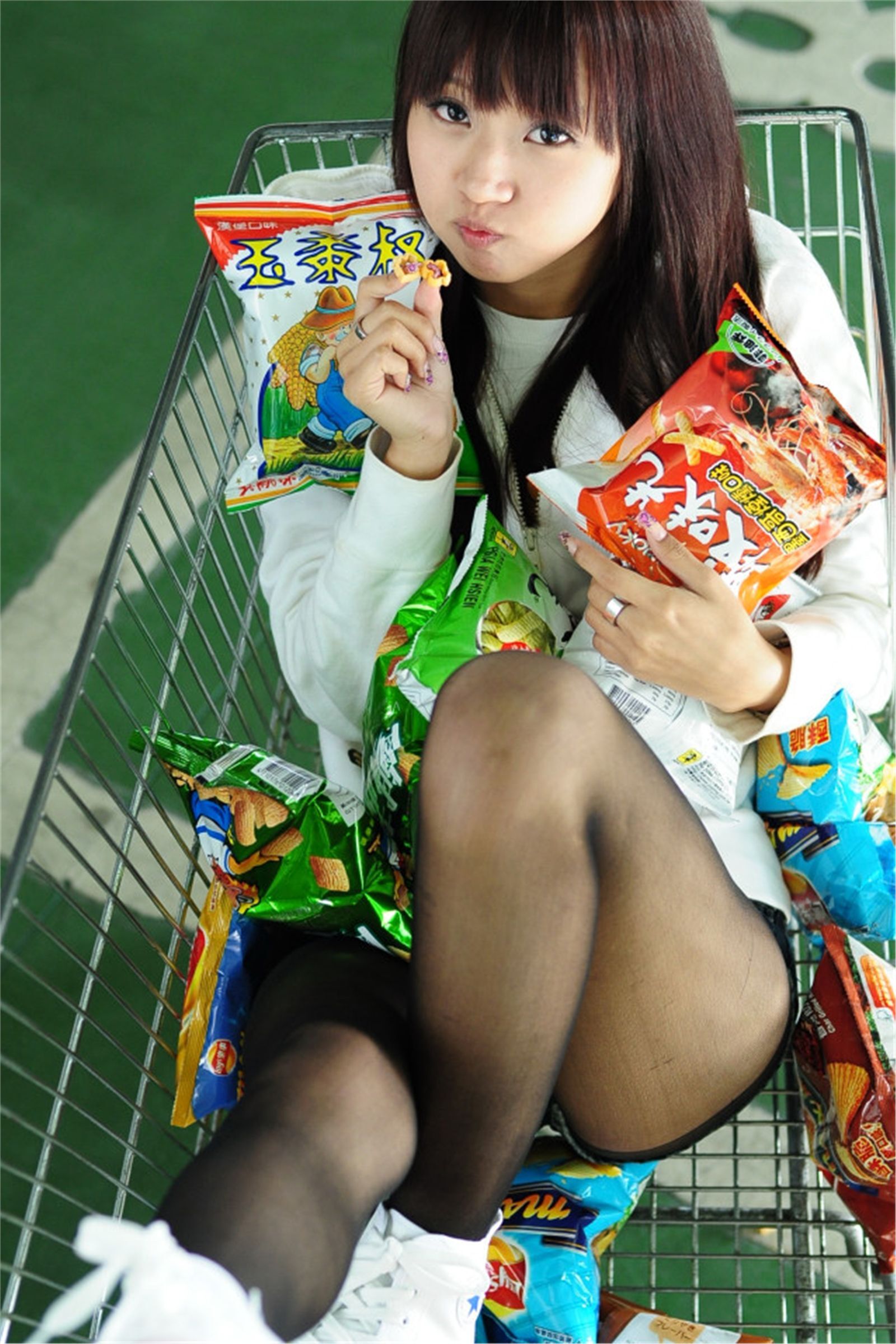 台湾清纯美女 希希 外拍写真