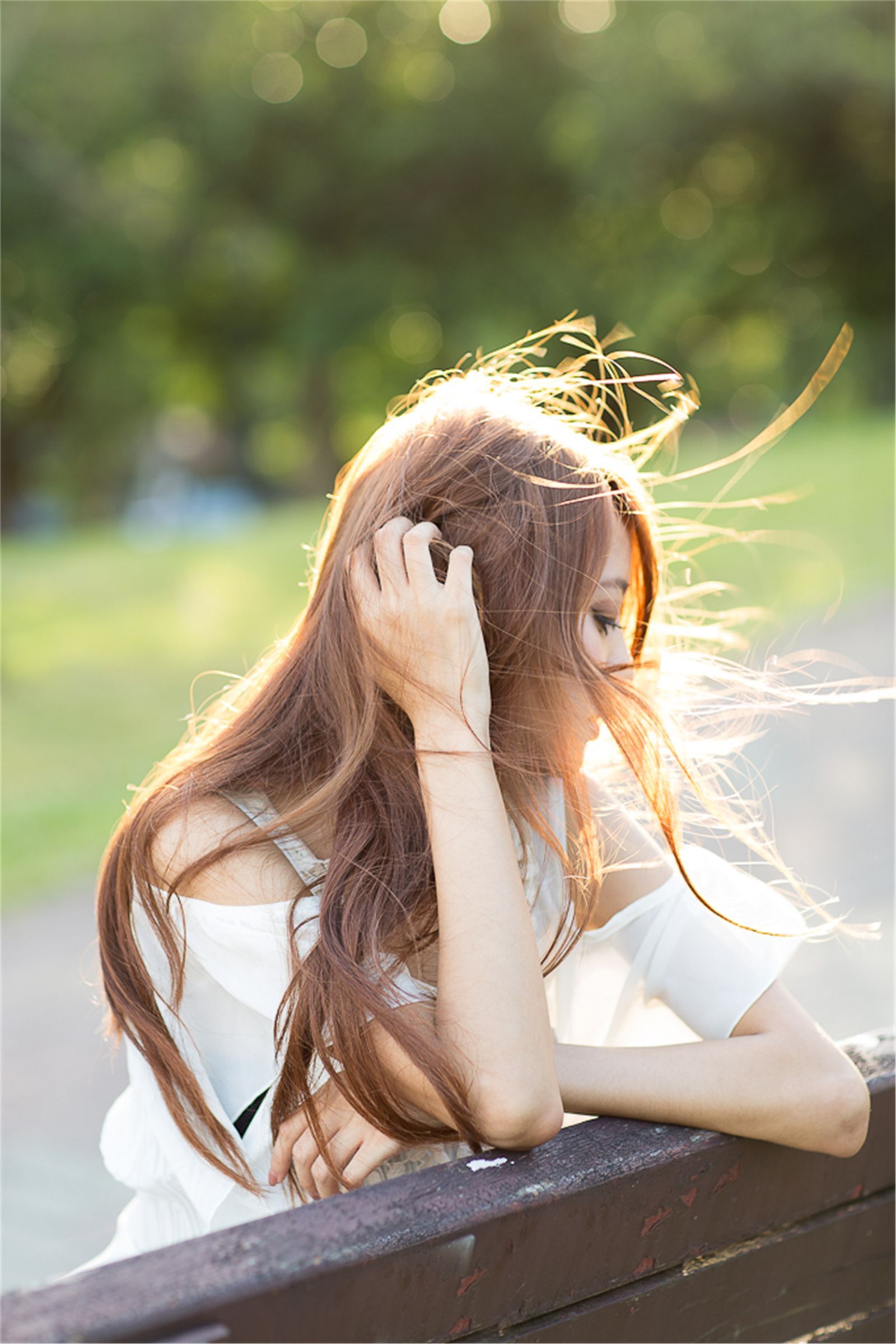 台湾清纯美女 妍安 大安森林公園外拍