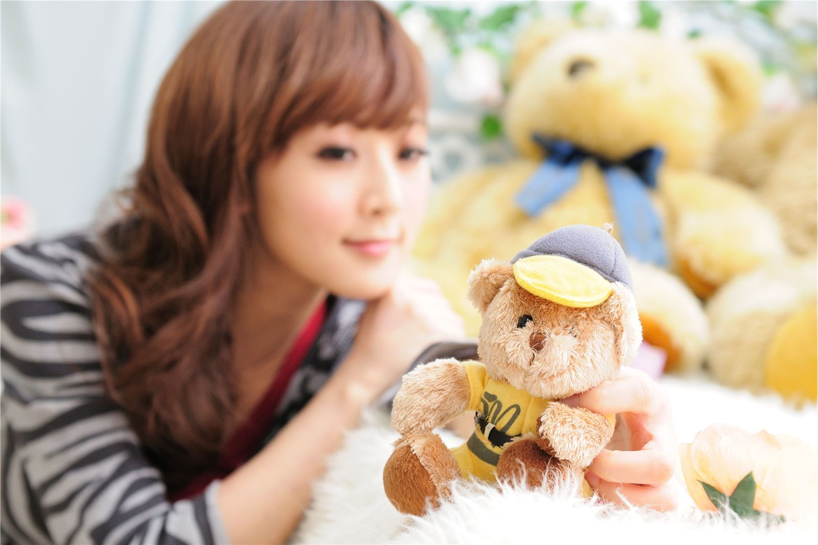 台湾清纯美女果子MM张凯洁 室外室内写真