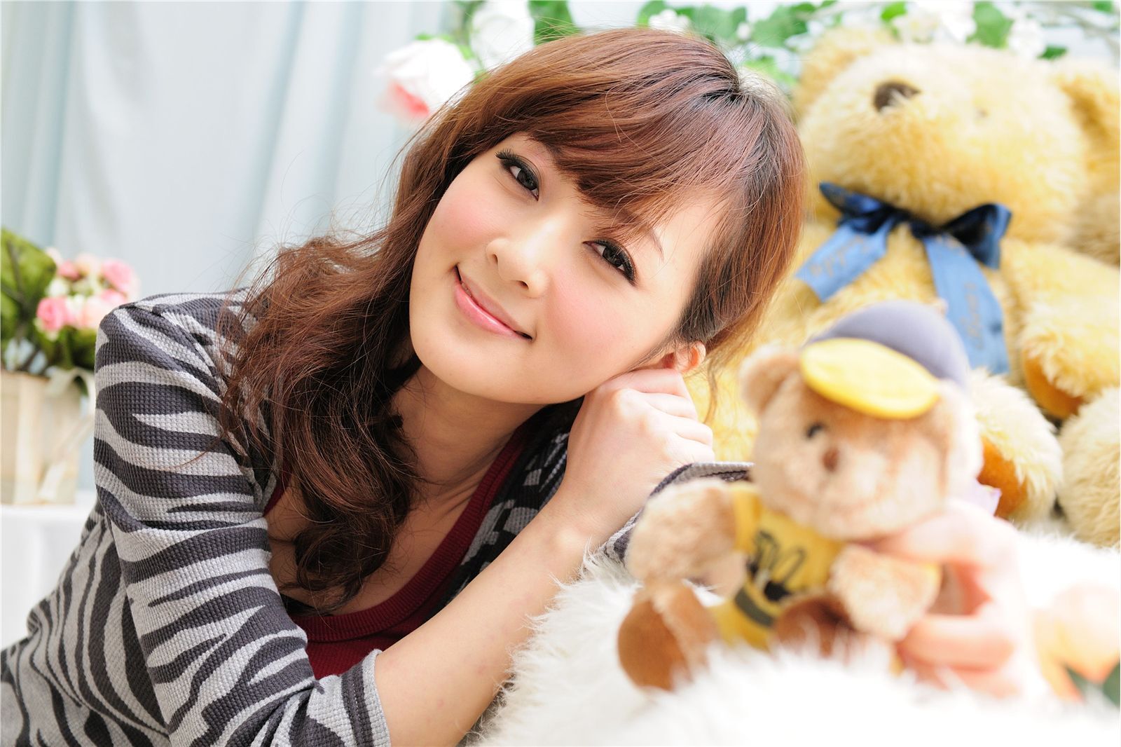 台湾清纯美女果子MM张凯洁 室外室内写真