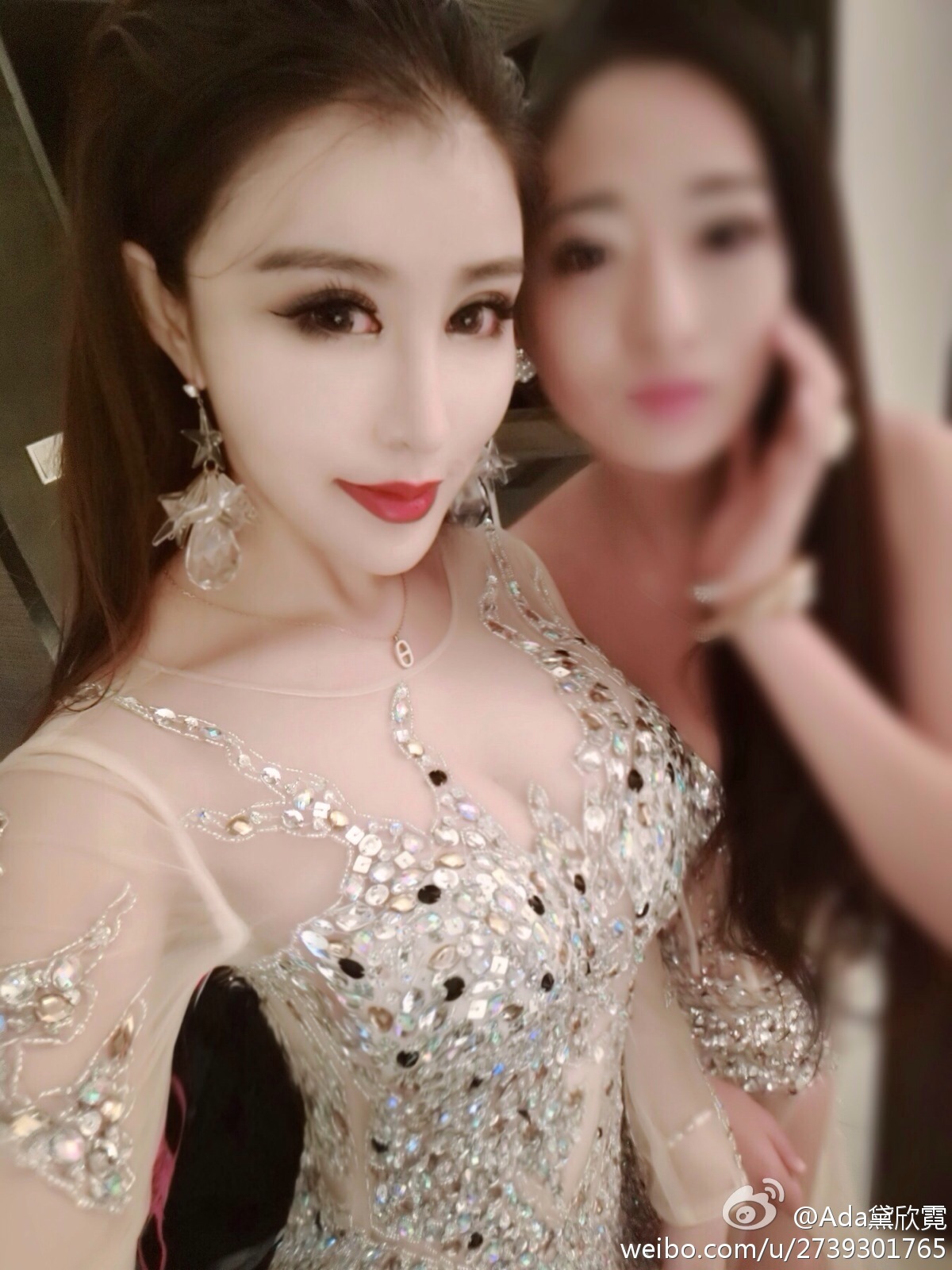 超级辣妹黛欣霓那身材辣性感辣照