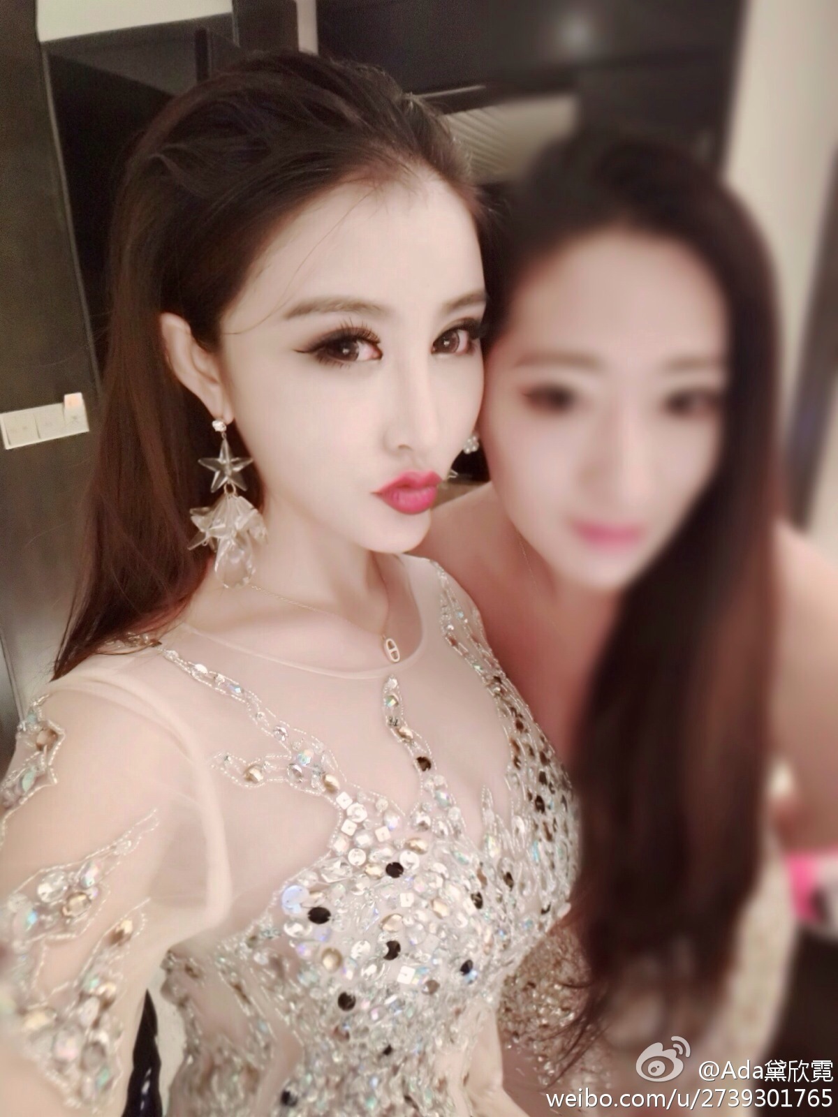 超级辣妹黛欣霓那身材辣性感辣照