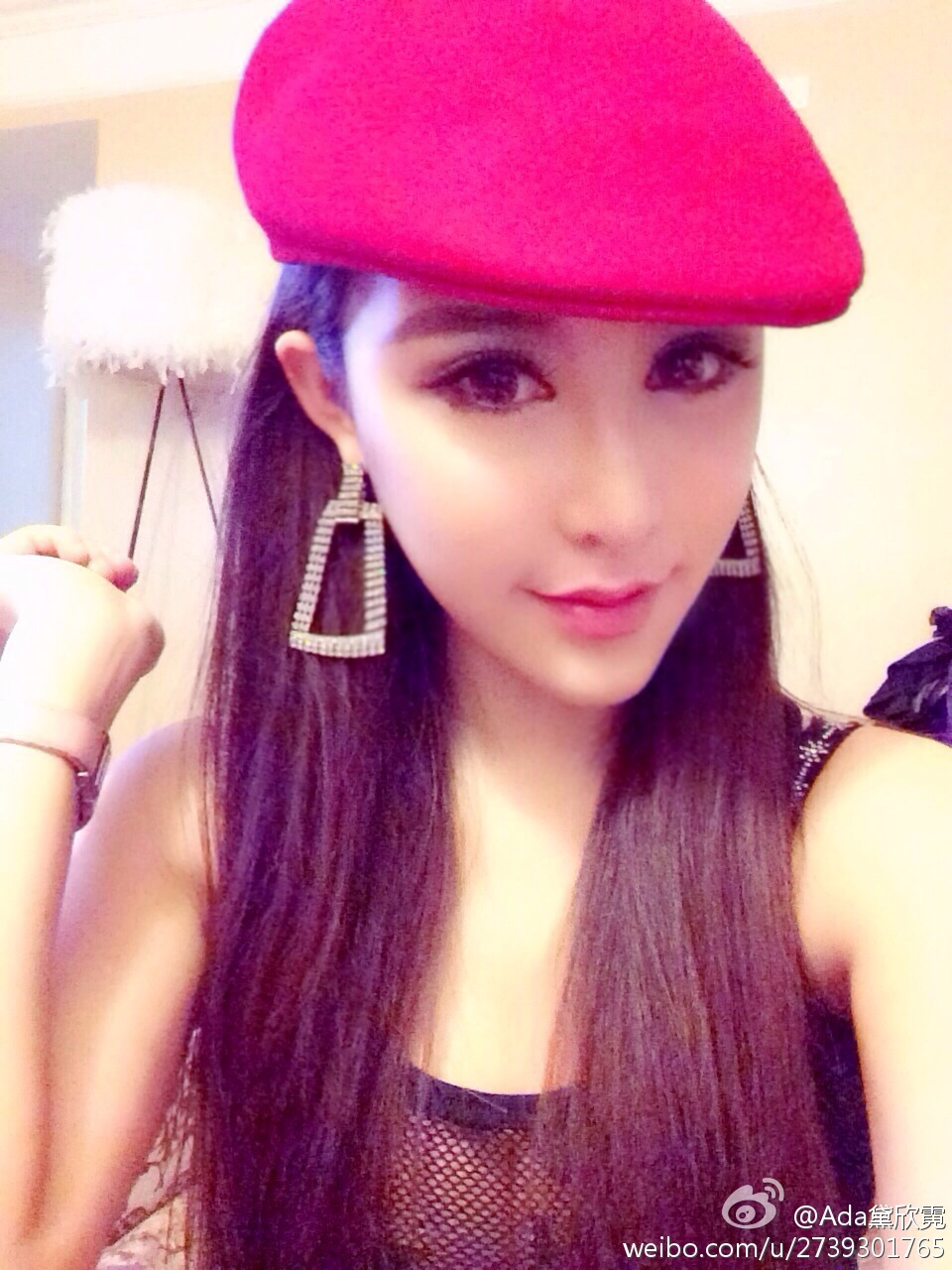 超级辣妹黛欣霓那身材辣性感辣照