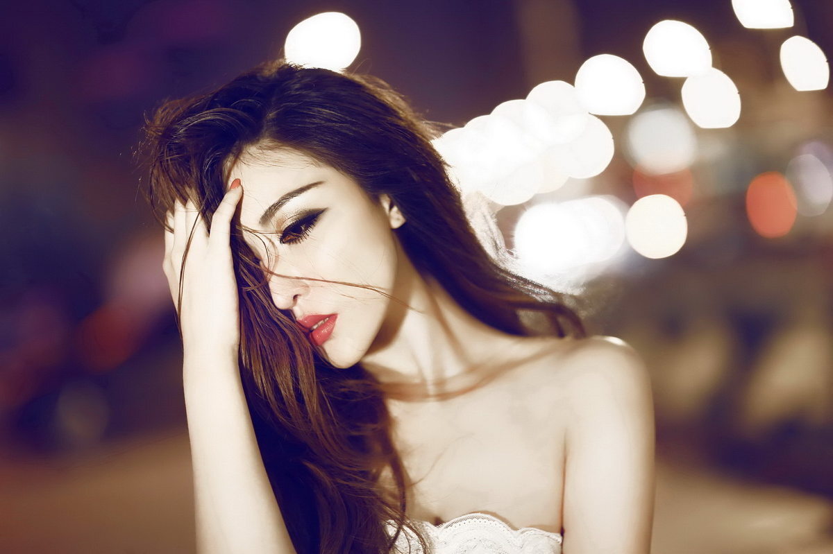 超级辣妹黛欣霓那身材辣性感辣照