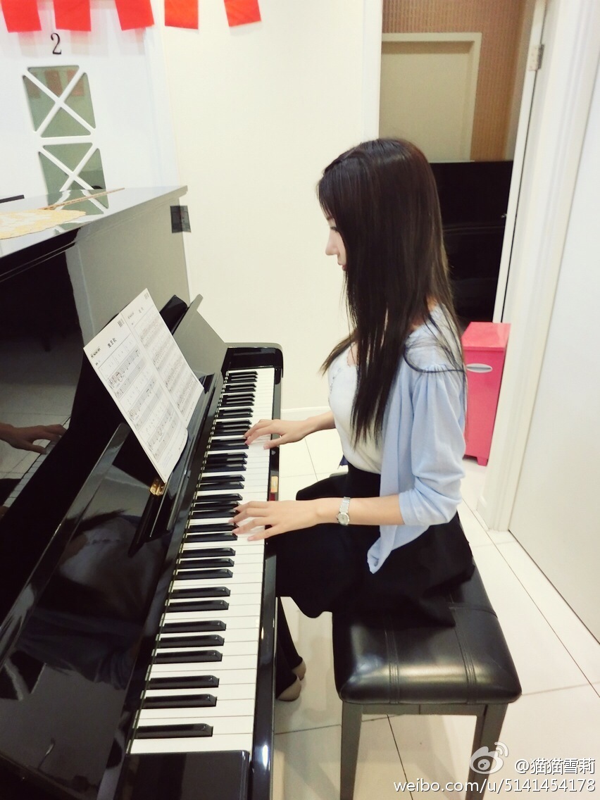 超性感嫩模猫猫雪莉图片合集