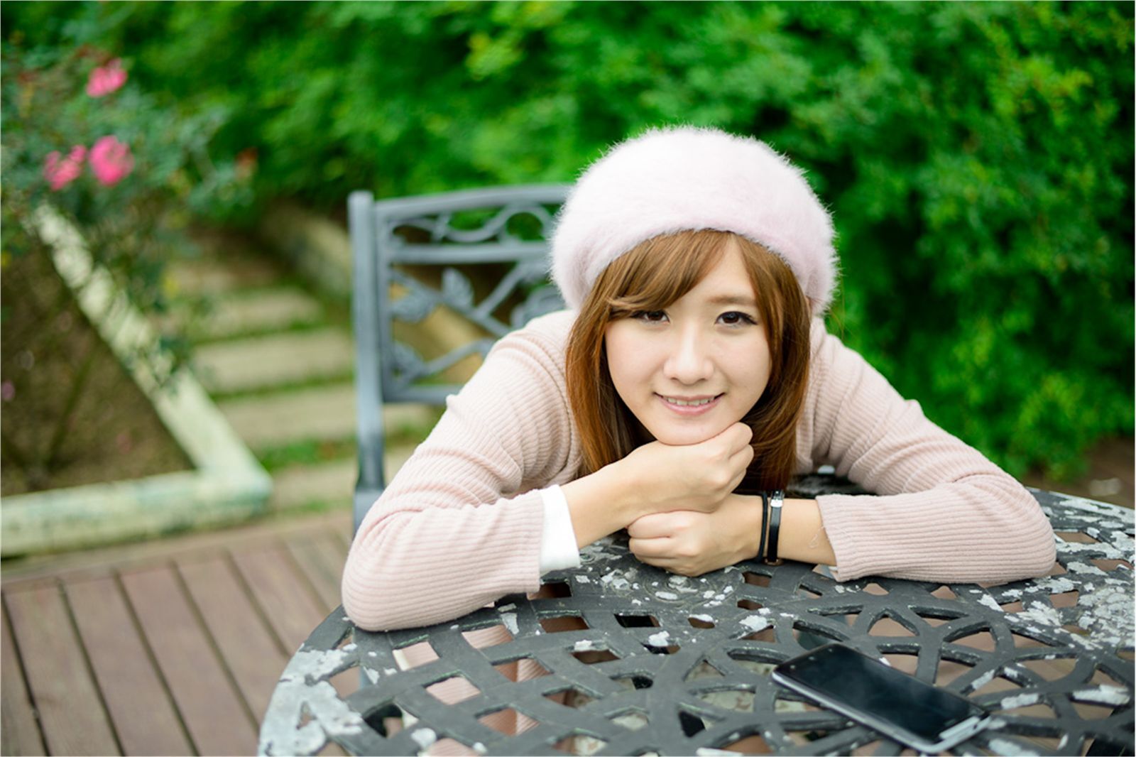 台湾清纯美女 思嫺-台北士林官邸外拍写真