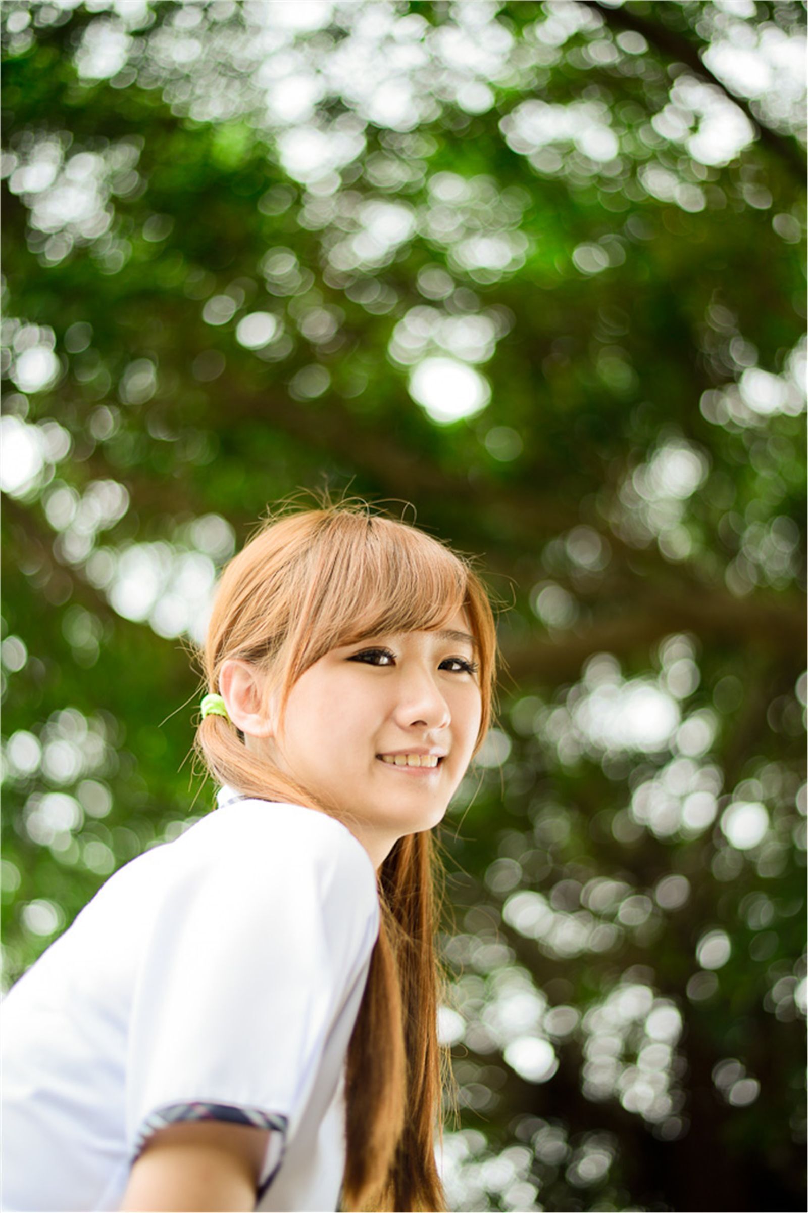 台湾清纯美女 思嫺-台北士林官邸外拍写真