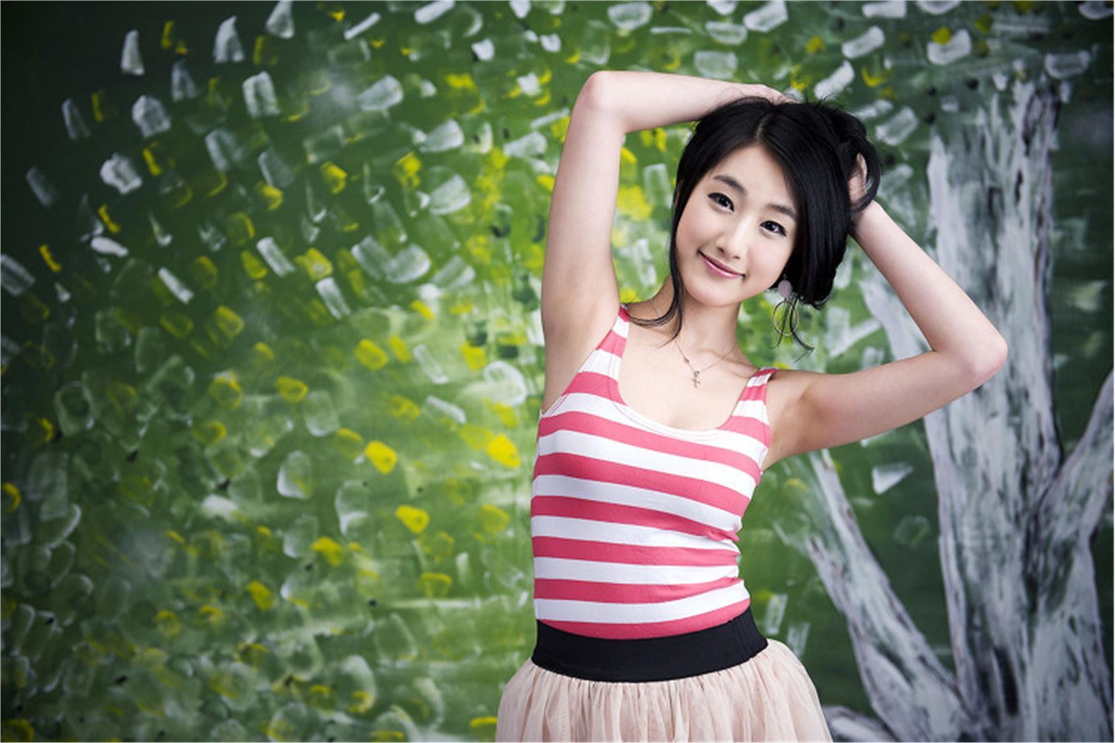 韩国模特崔之香-条纹写真